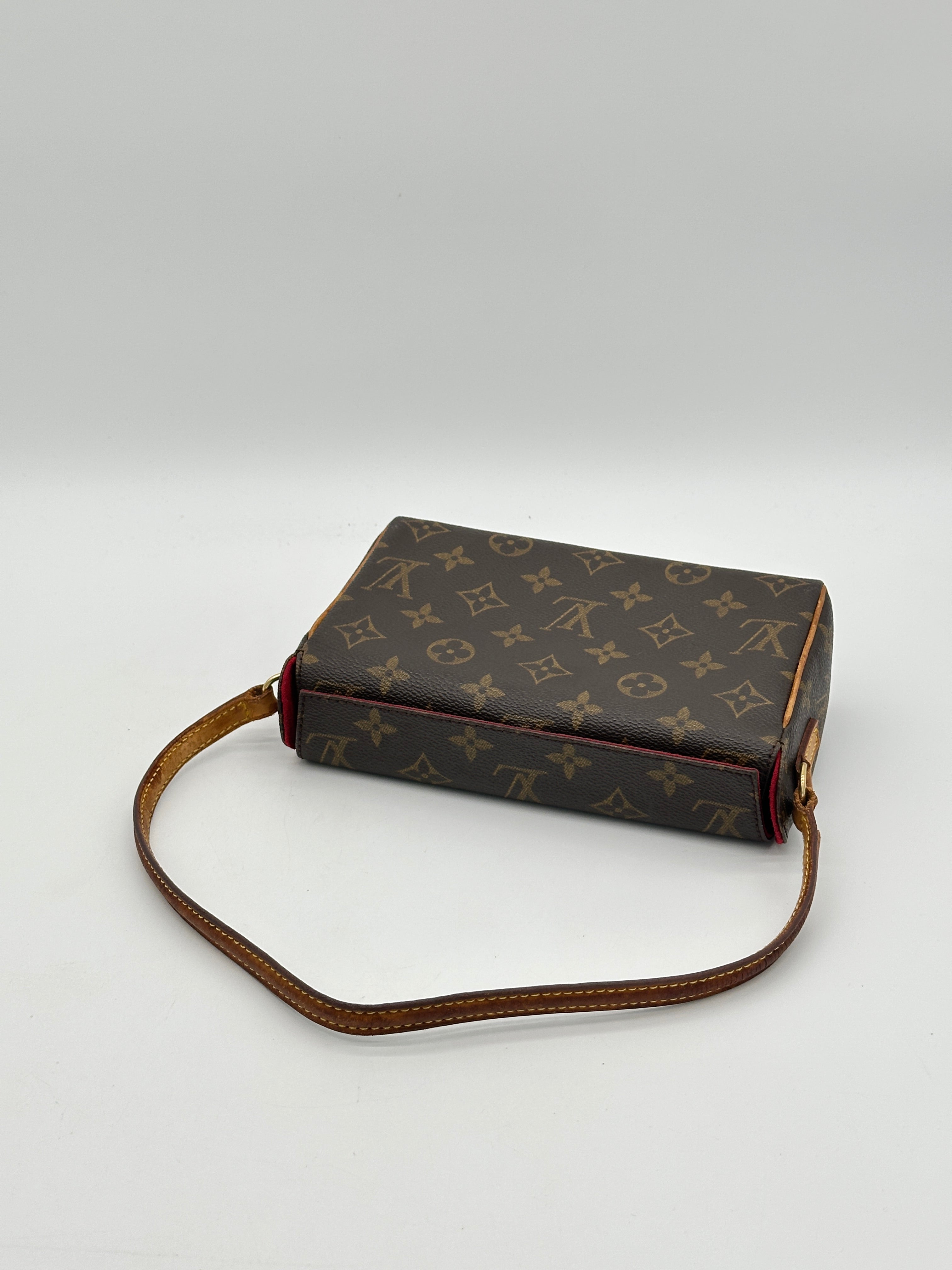 Louis Vuitton Recital