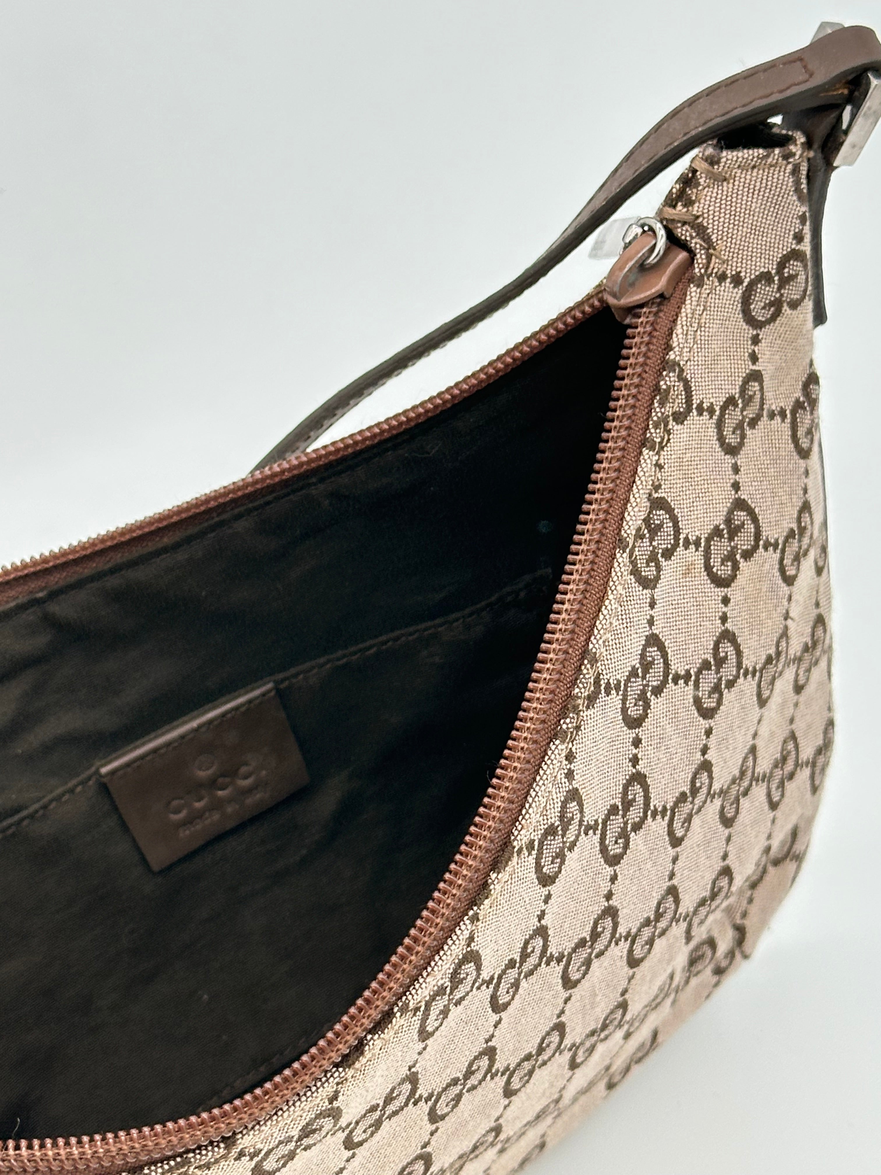 Gucci Canvas Baguette