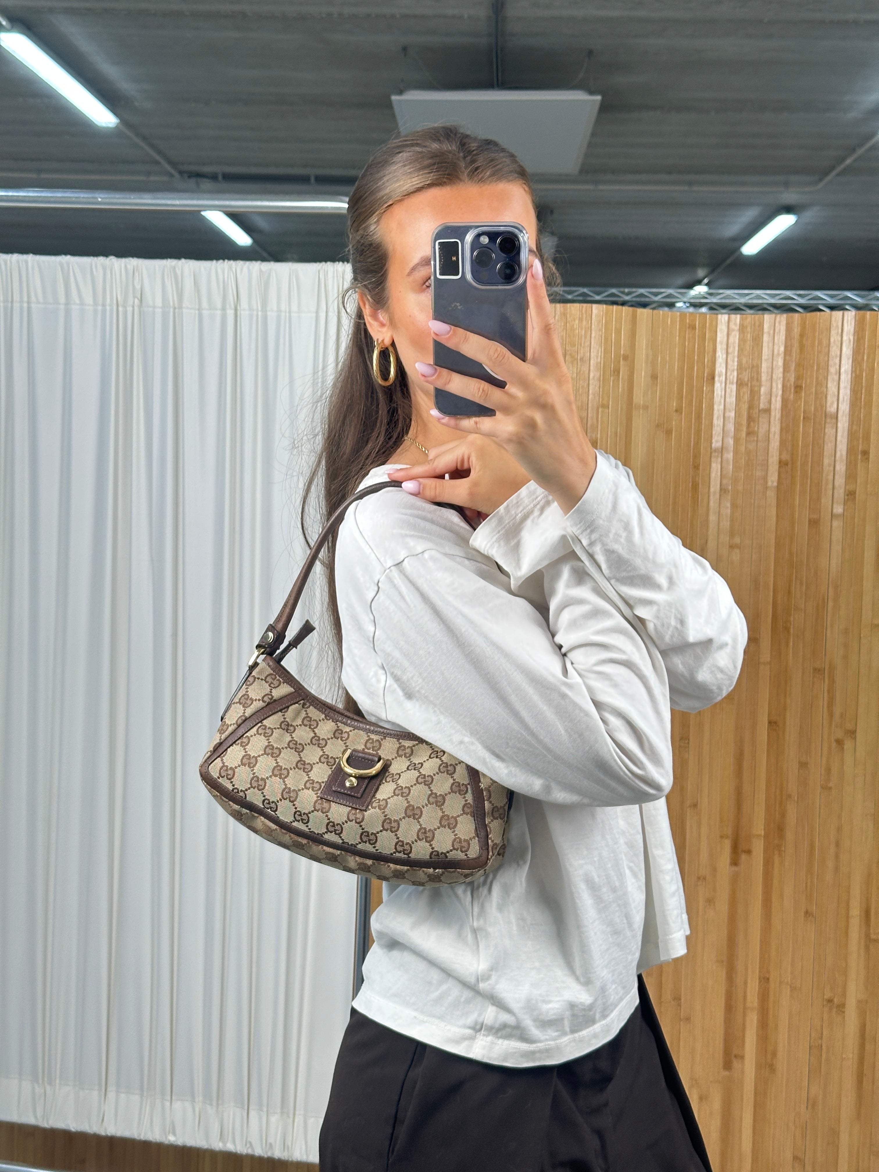 Gucci Abbey D-Ring Pochette