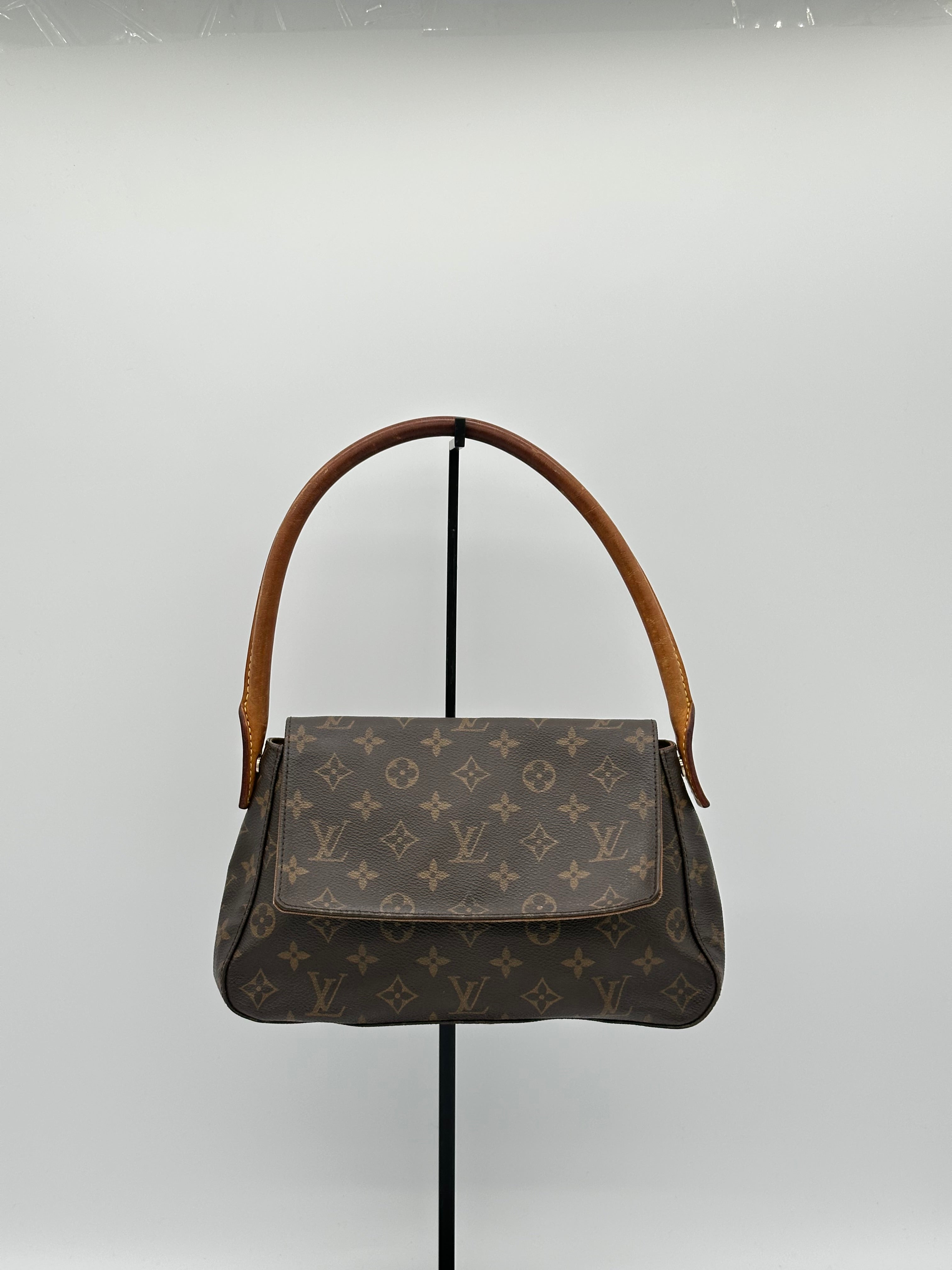 Louis Vuitton Mini Looping