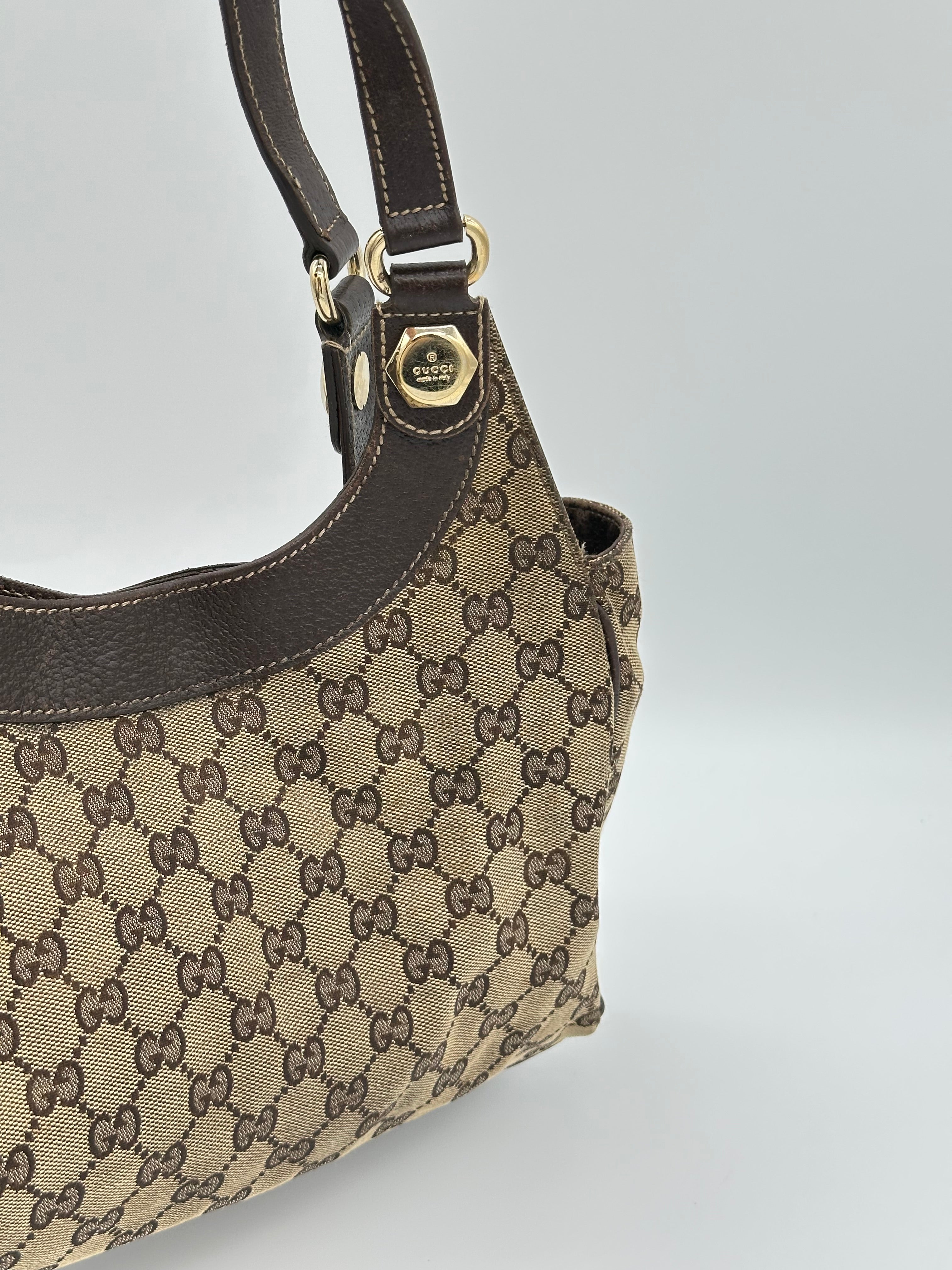 Gucci Canvas Charmy
