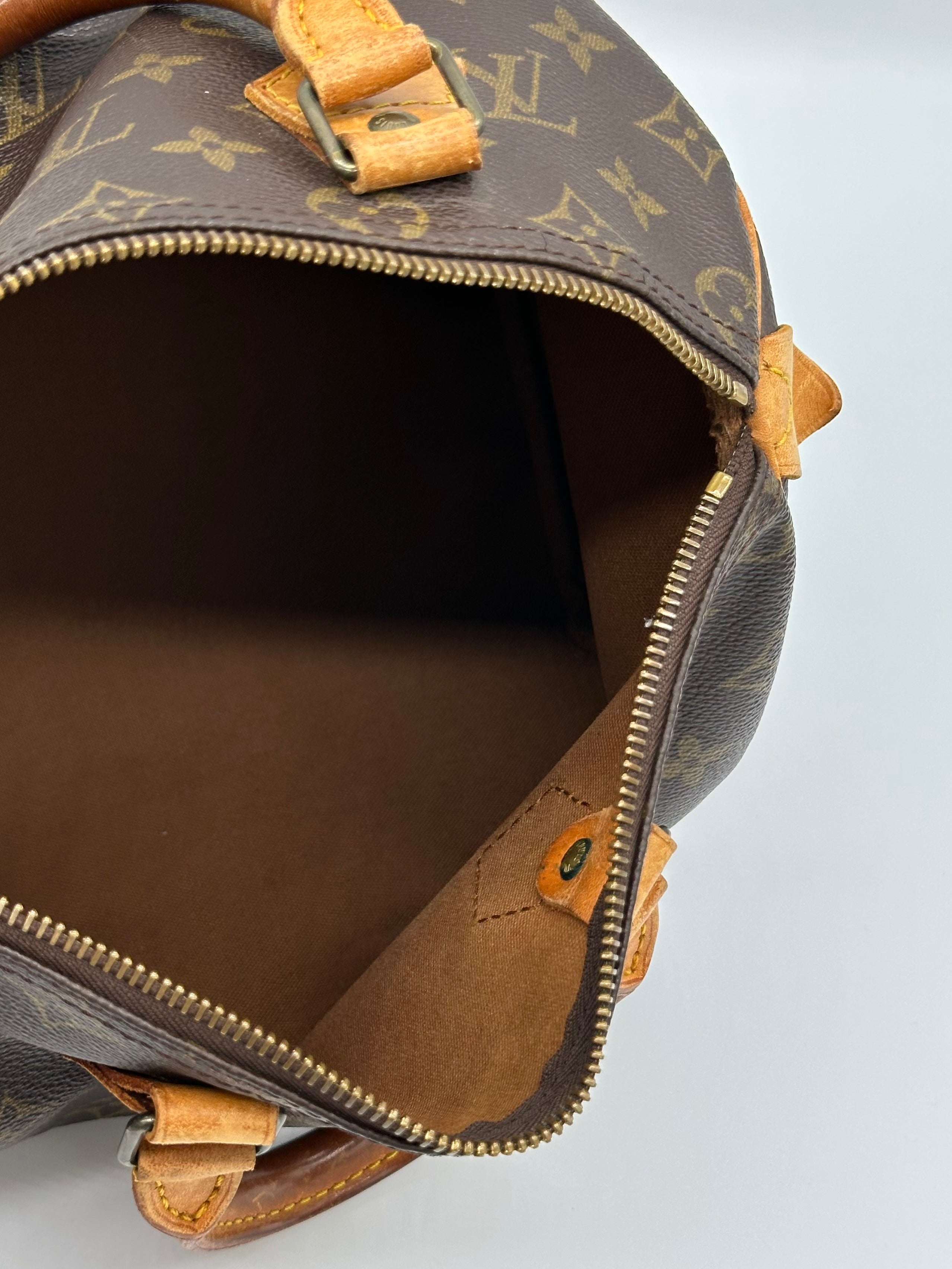 Louis Vuitton Speedy 25
