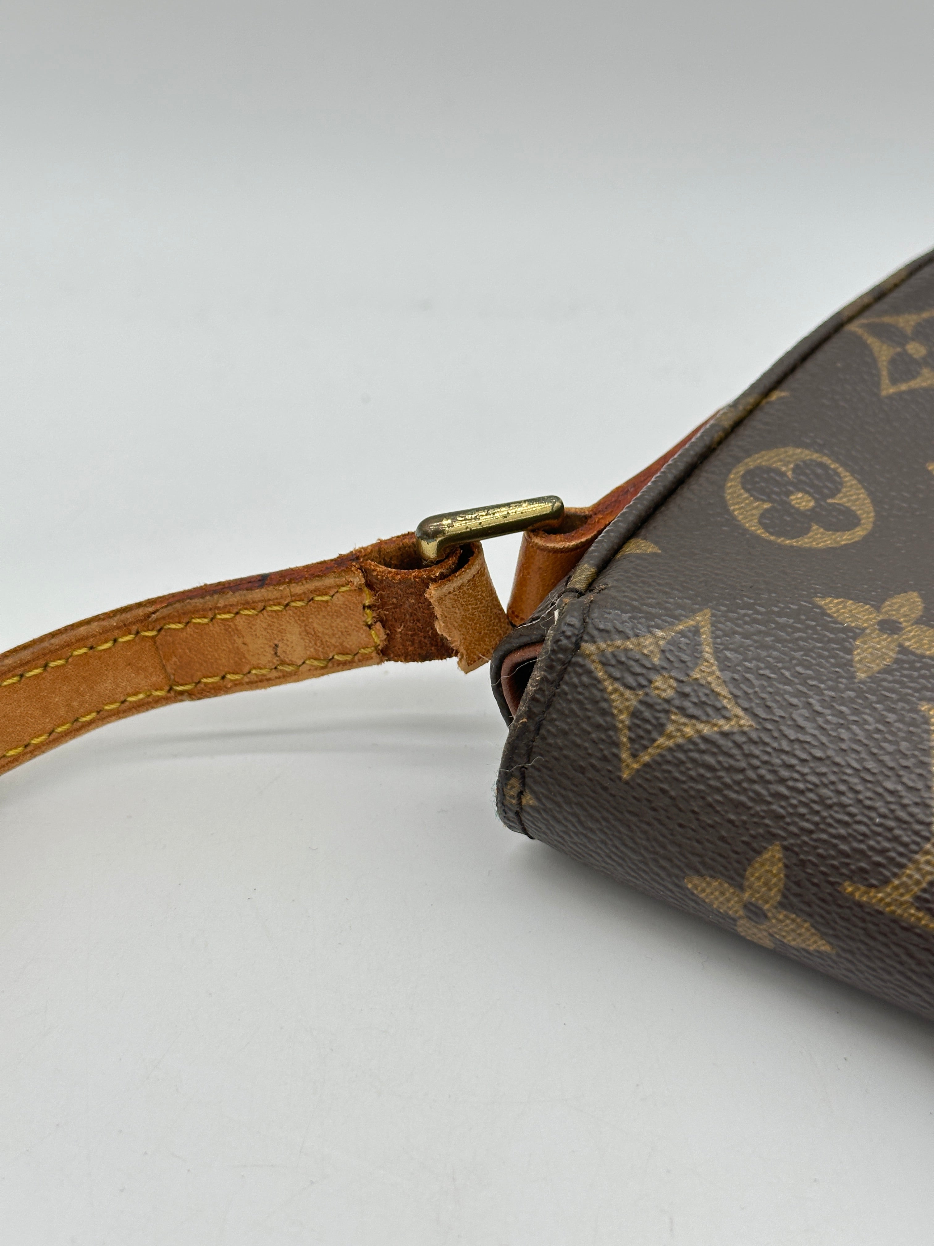 Louis Vuitton Chantilly PM