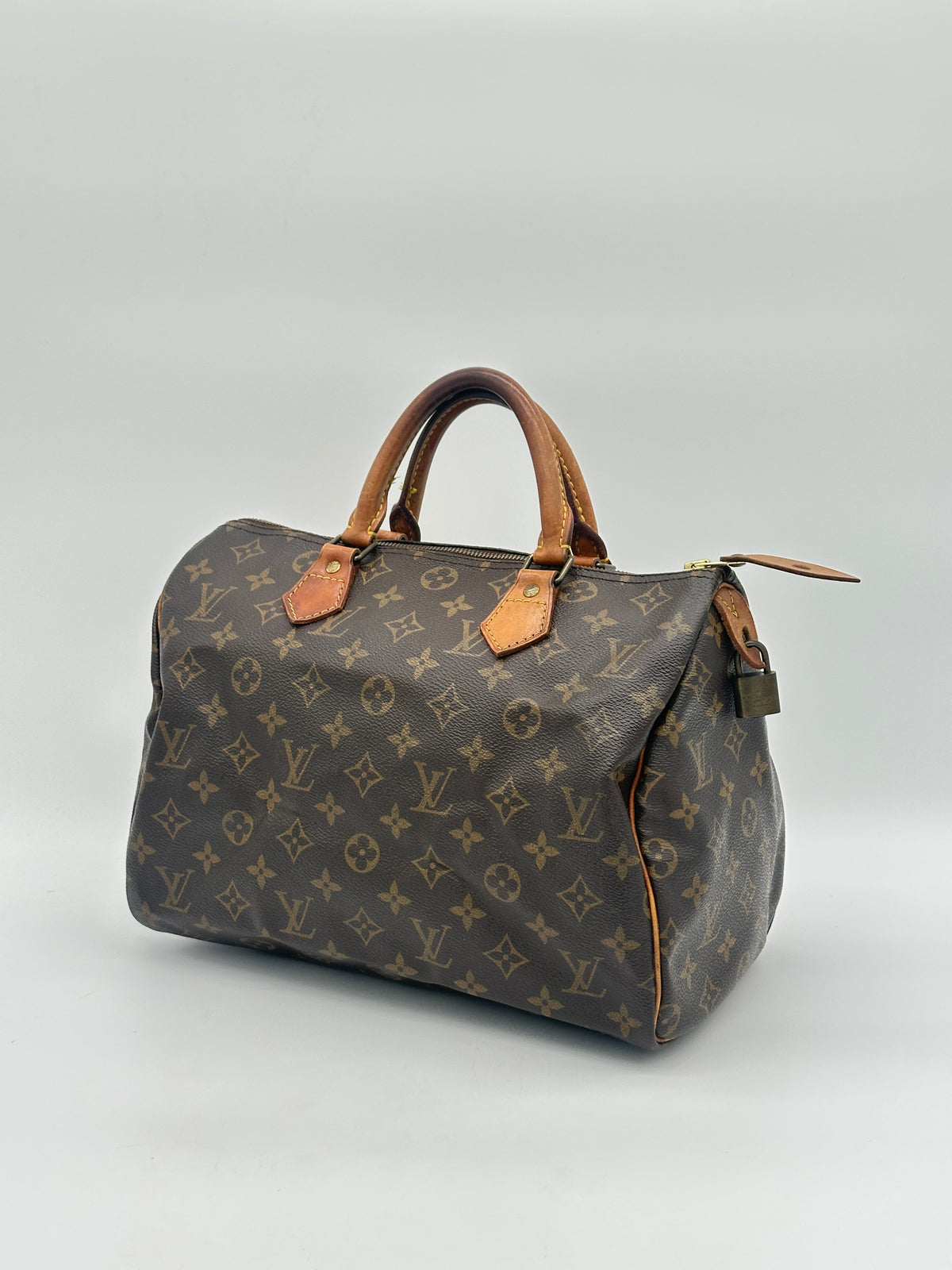 Louis Vuitton Speedy 30