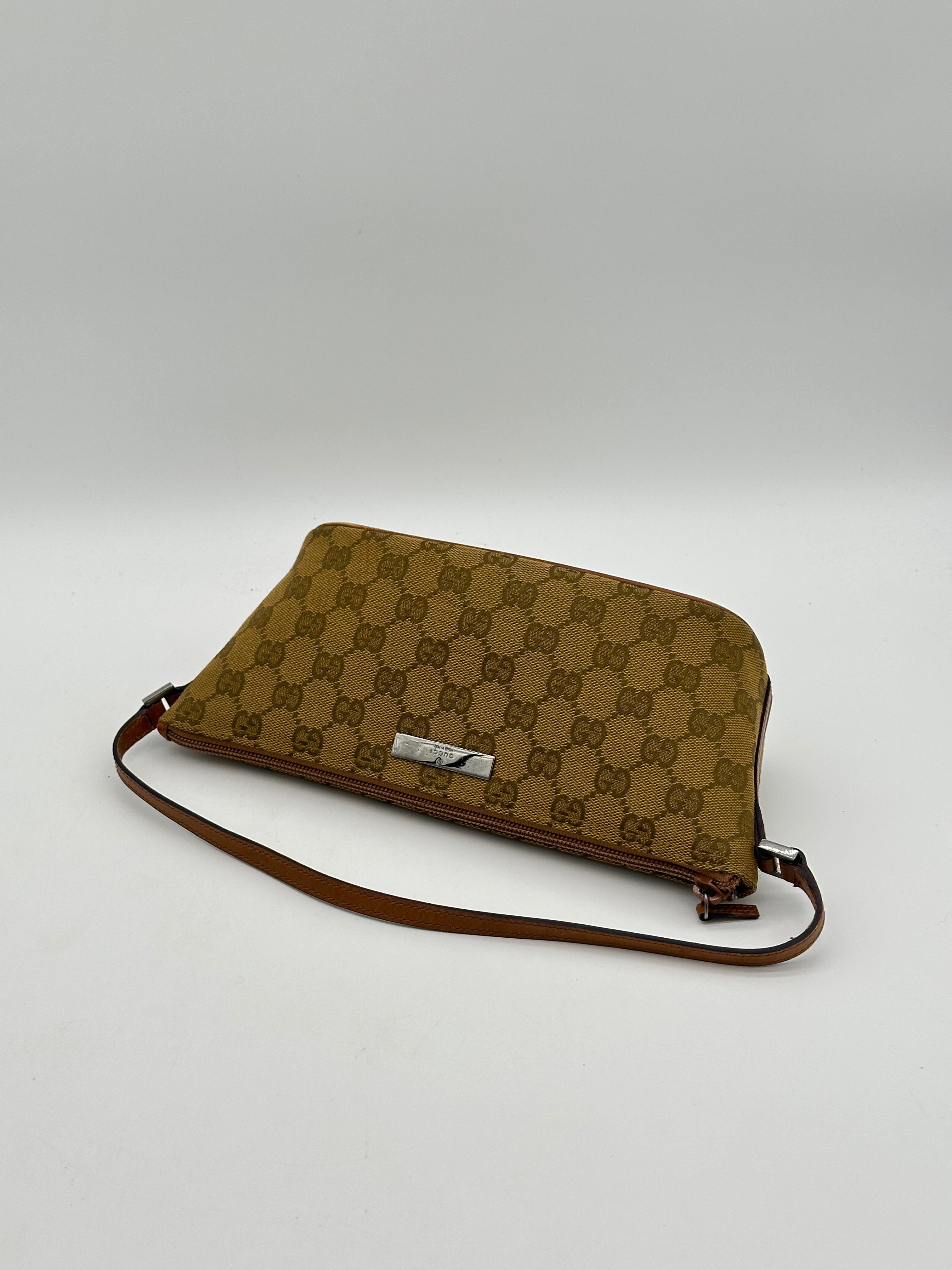 Gucci Boat Bag