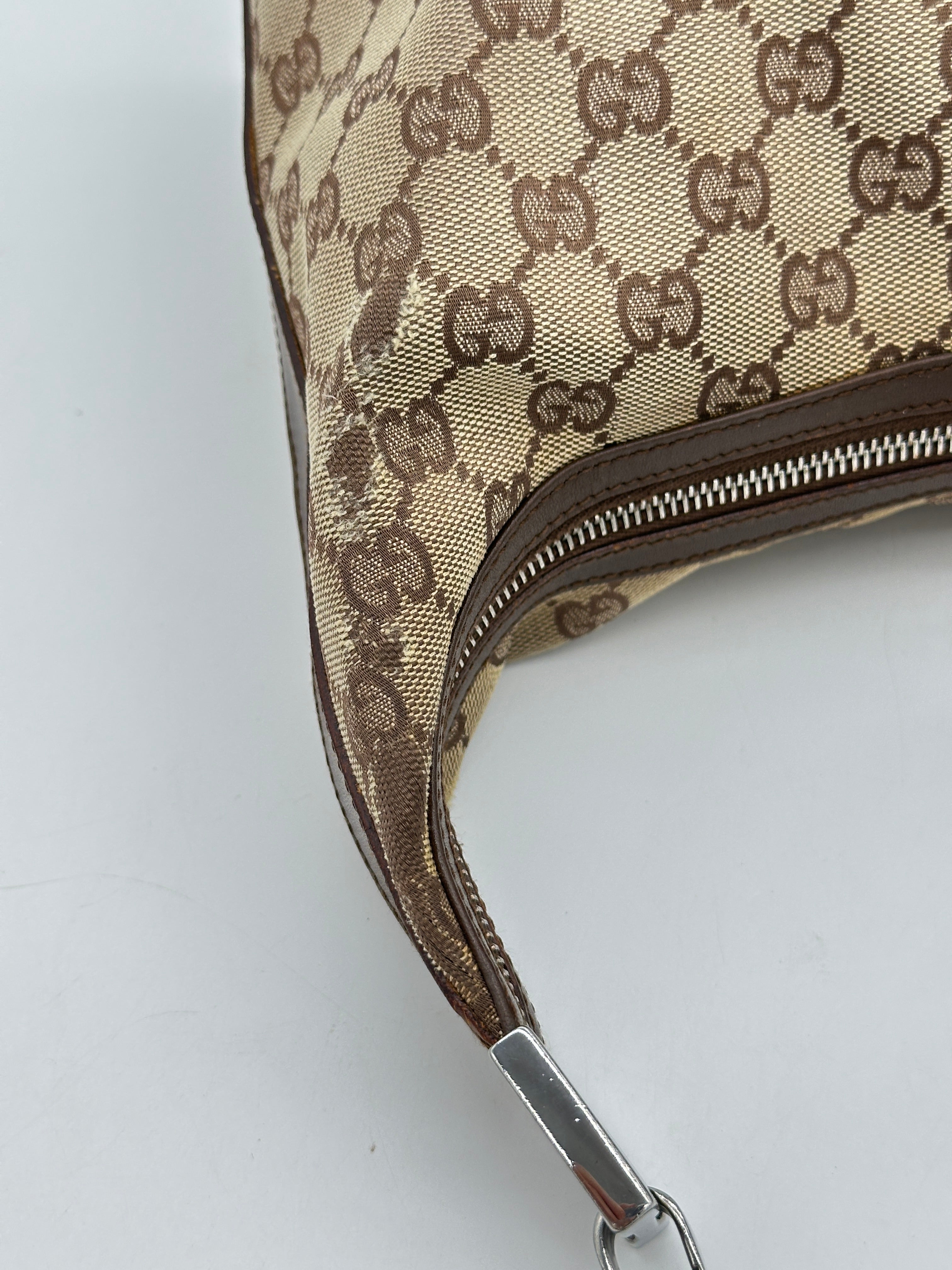 Gucci Clasp Hobo