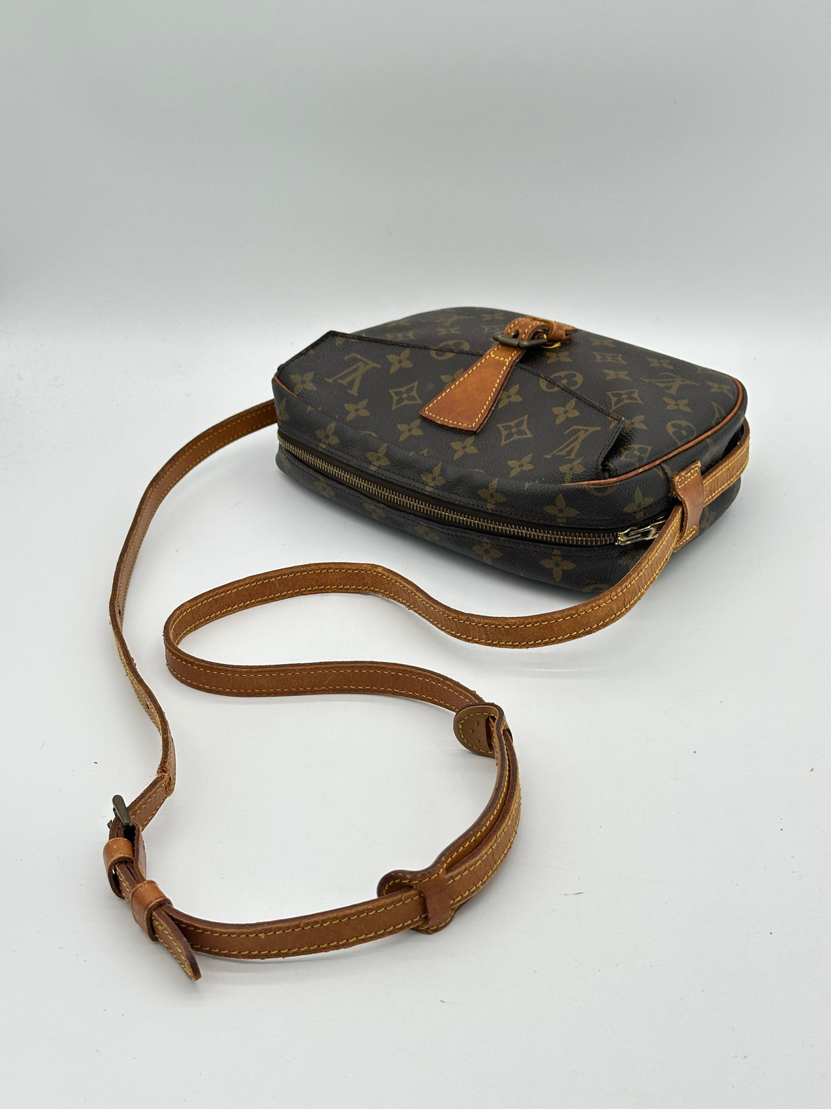 Louis Vuitton Jeune Fille MM