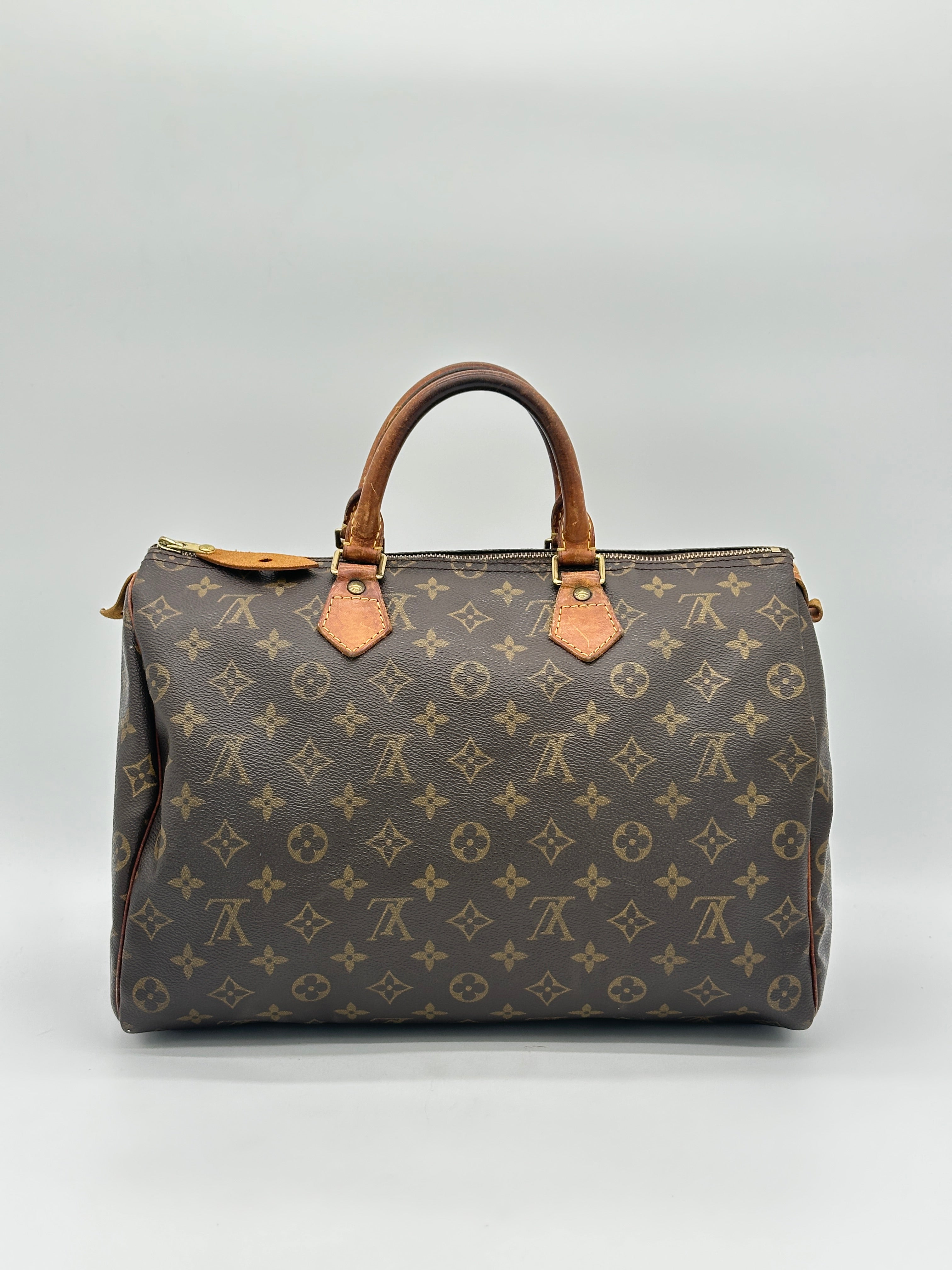 Louis Vuitton Speedy 35