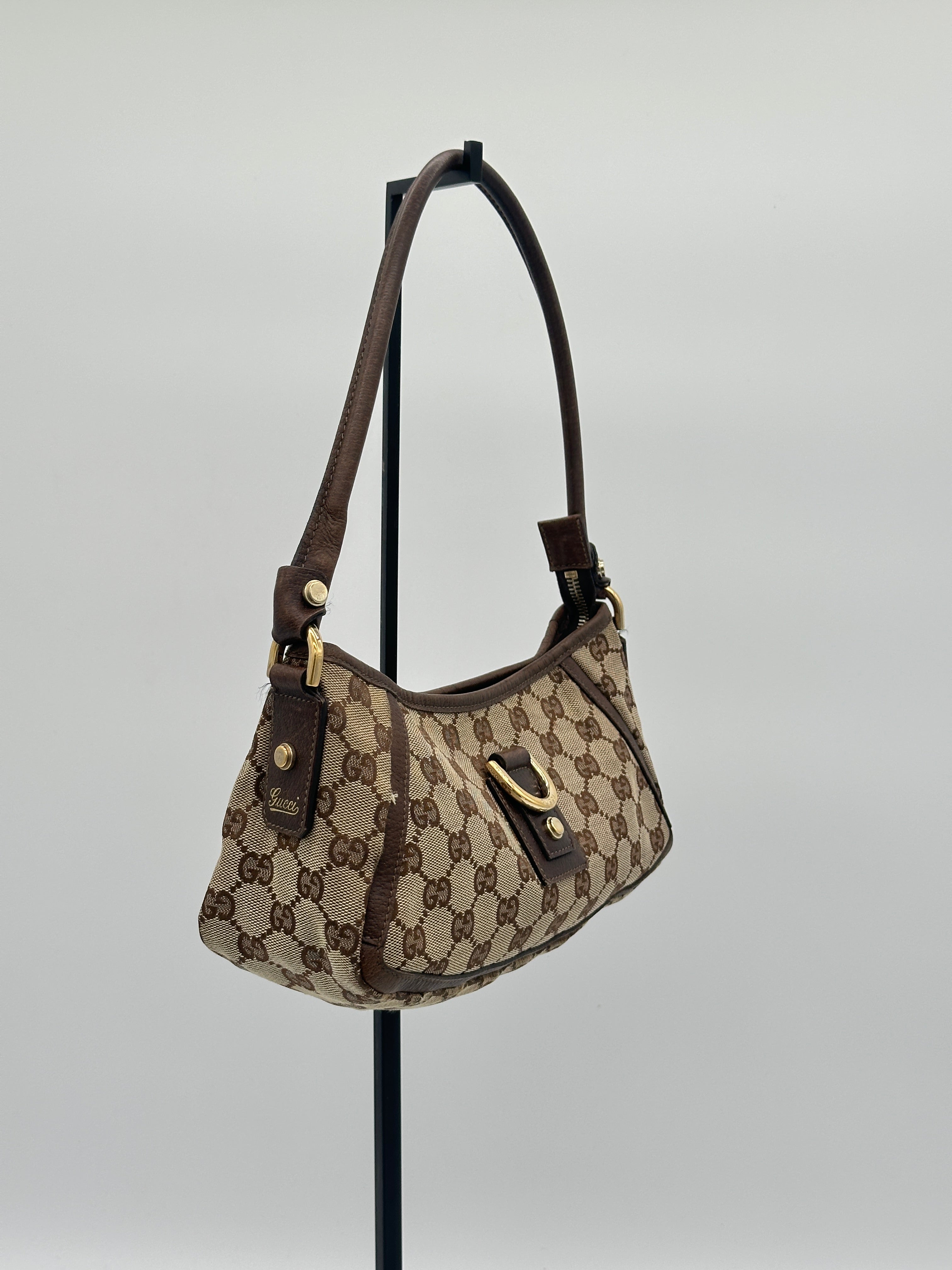 Gucci Abbey D-Ring Pochette