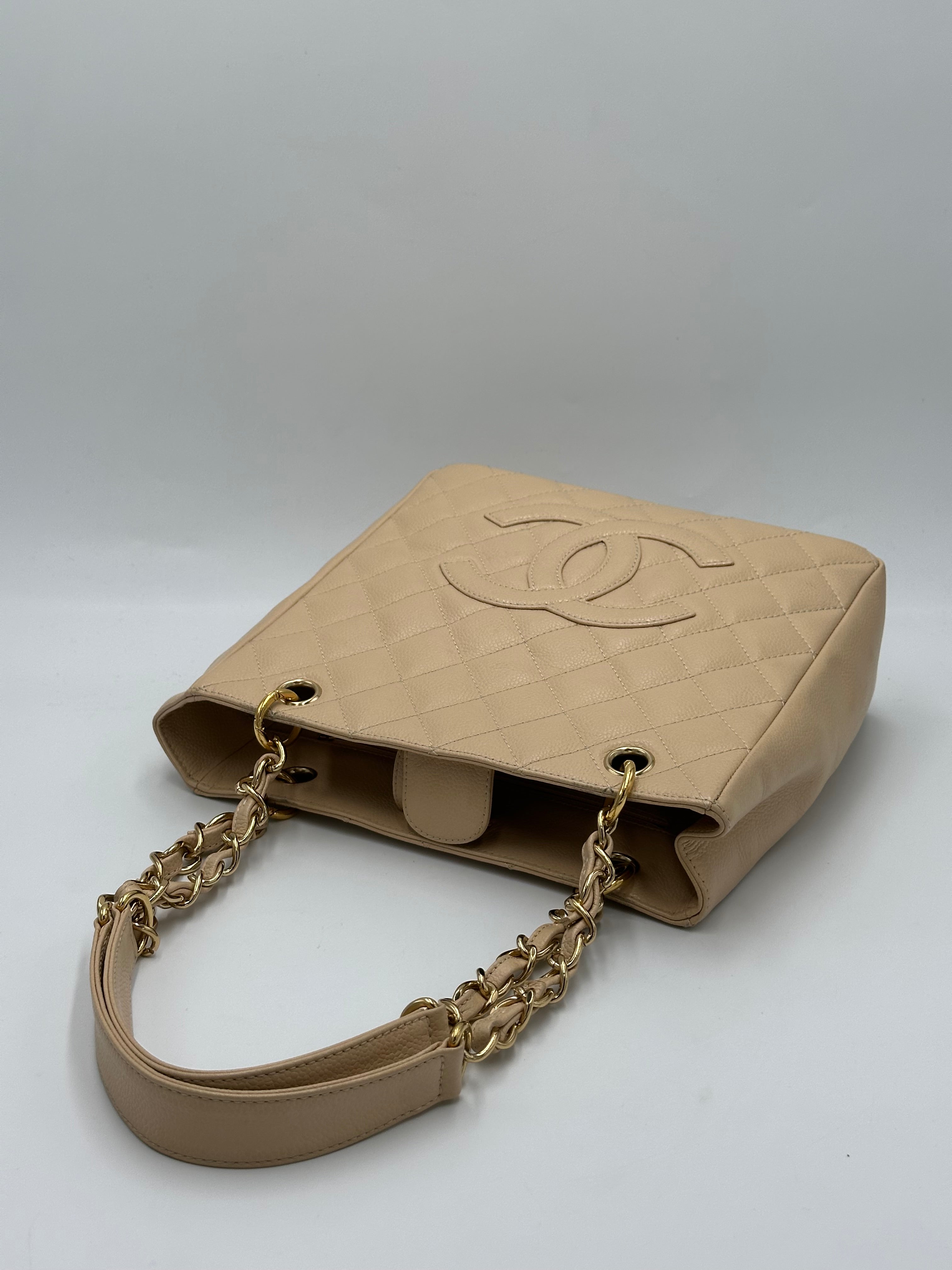Chanel Petite Shopping Tote