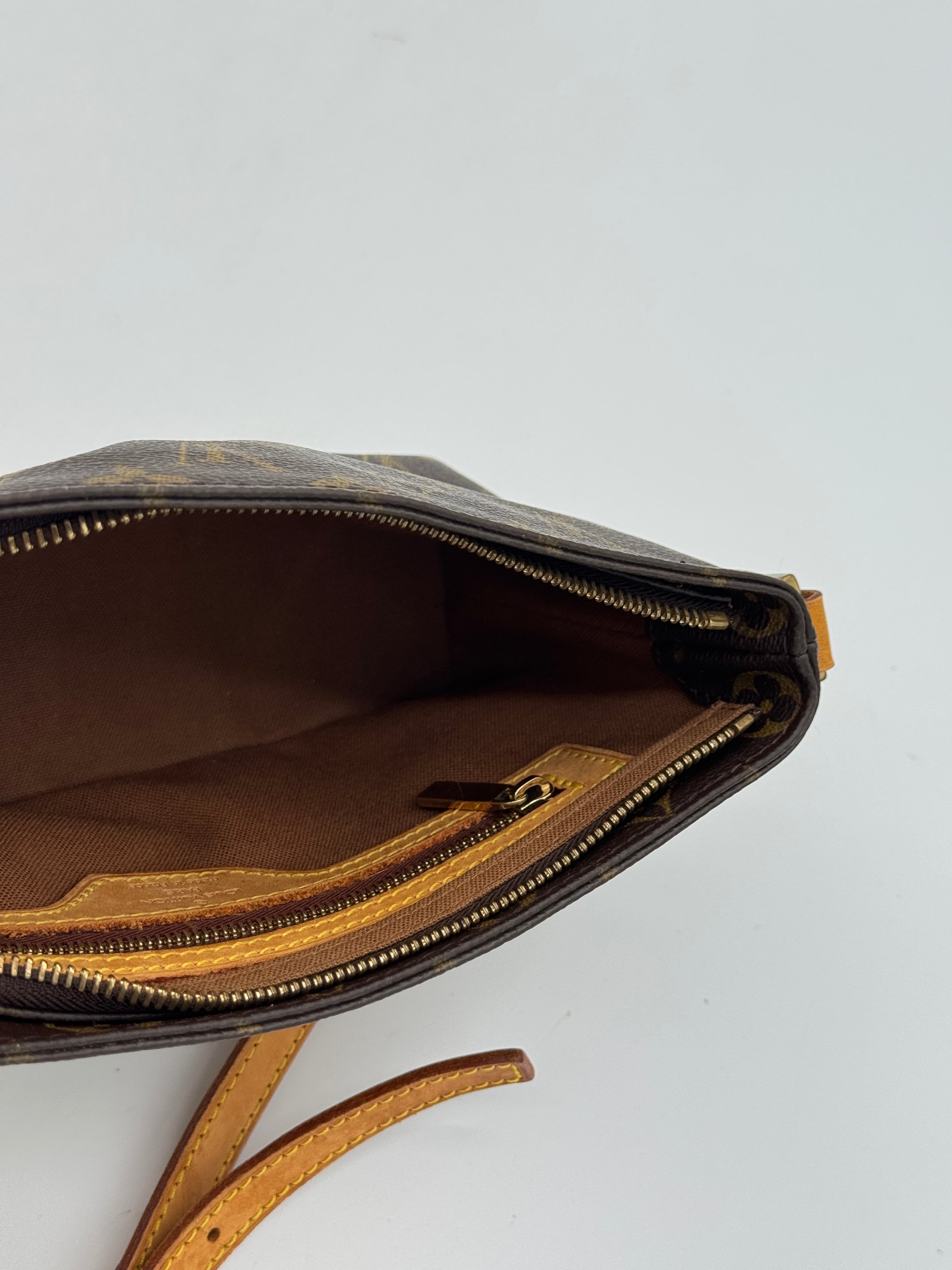 Louis Vuitton Trotteur
