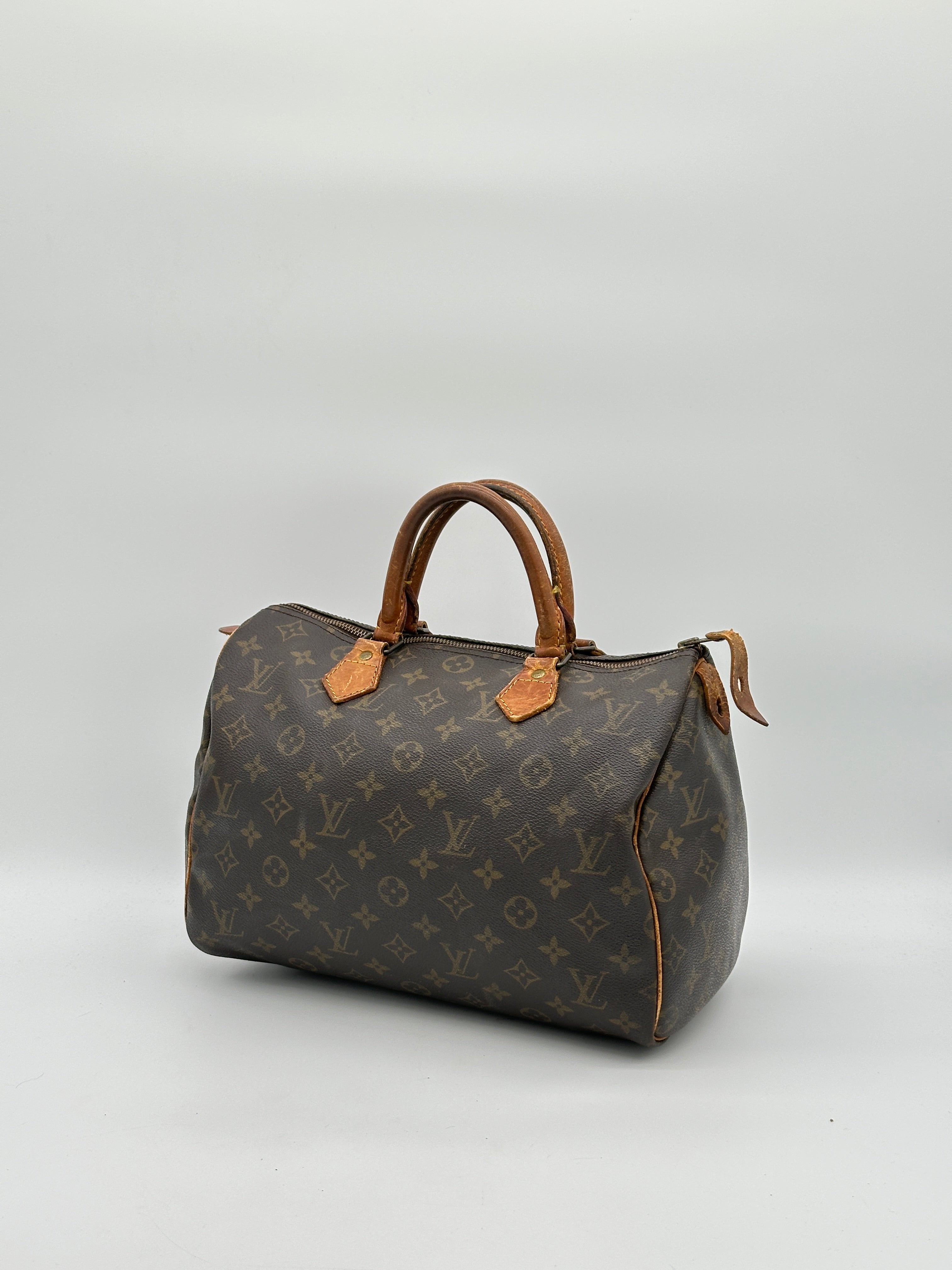 Louis Vuitton Speedy 30