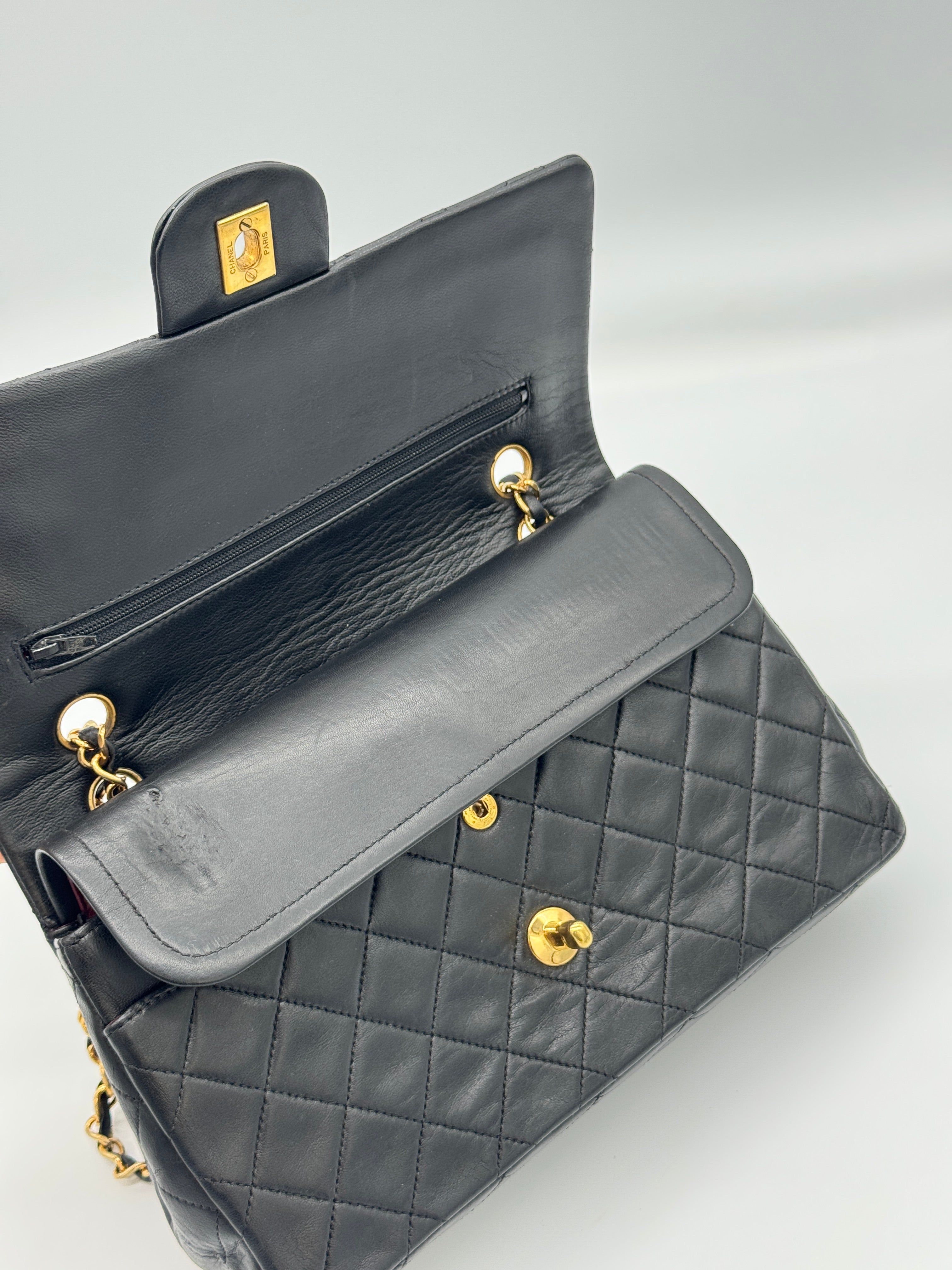 Chanel Classic Medium
