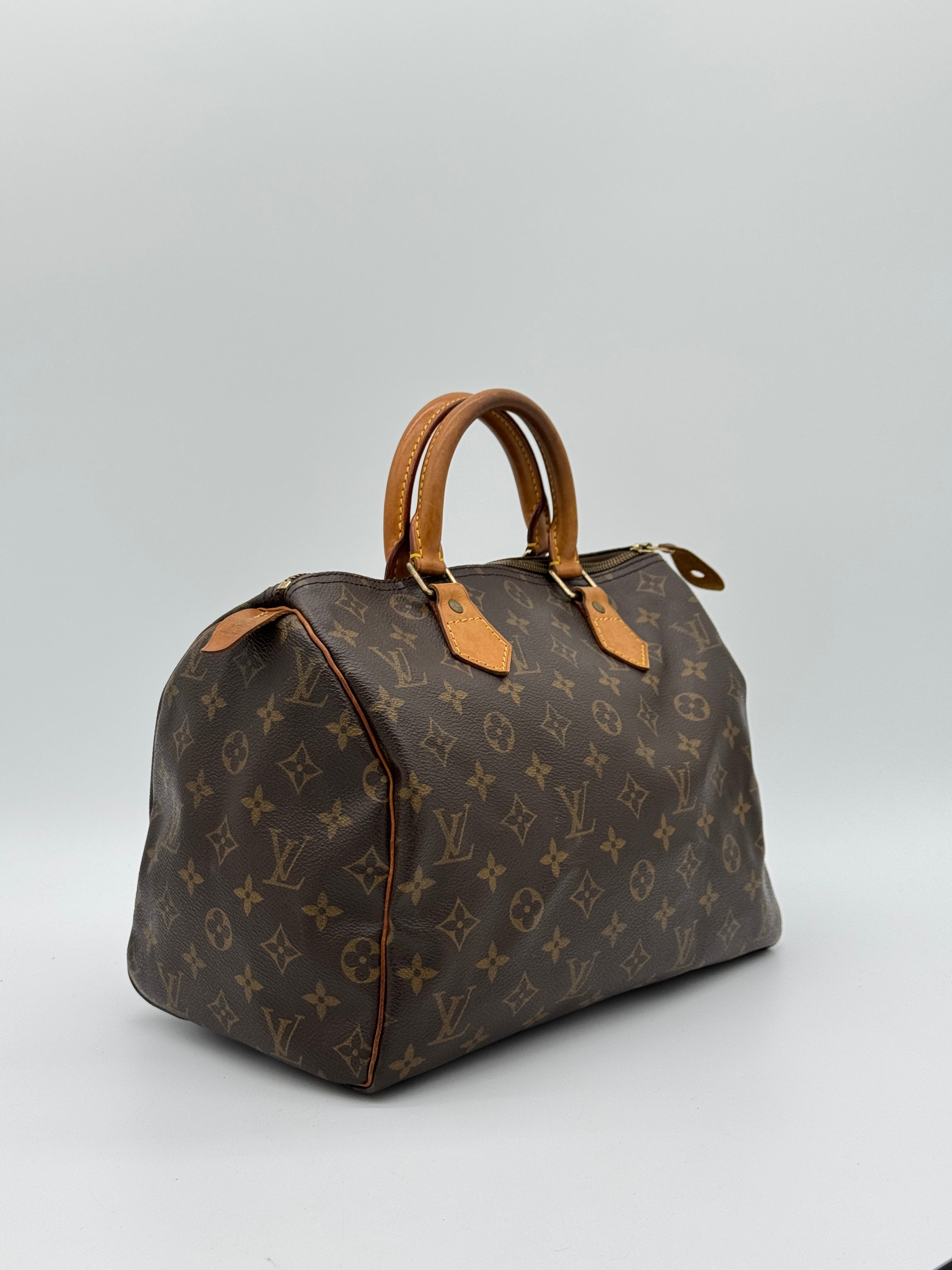 Louis Vuitton Speedy 30