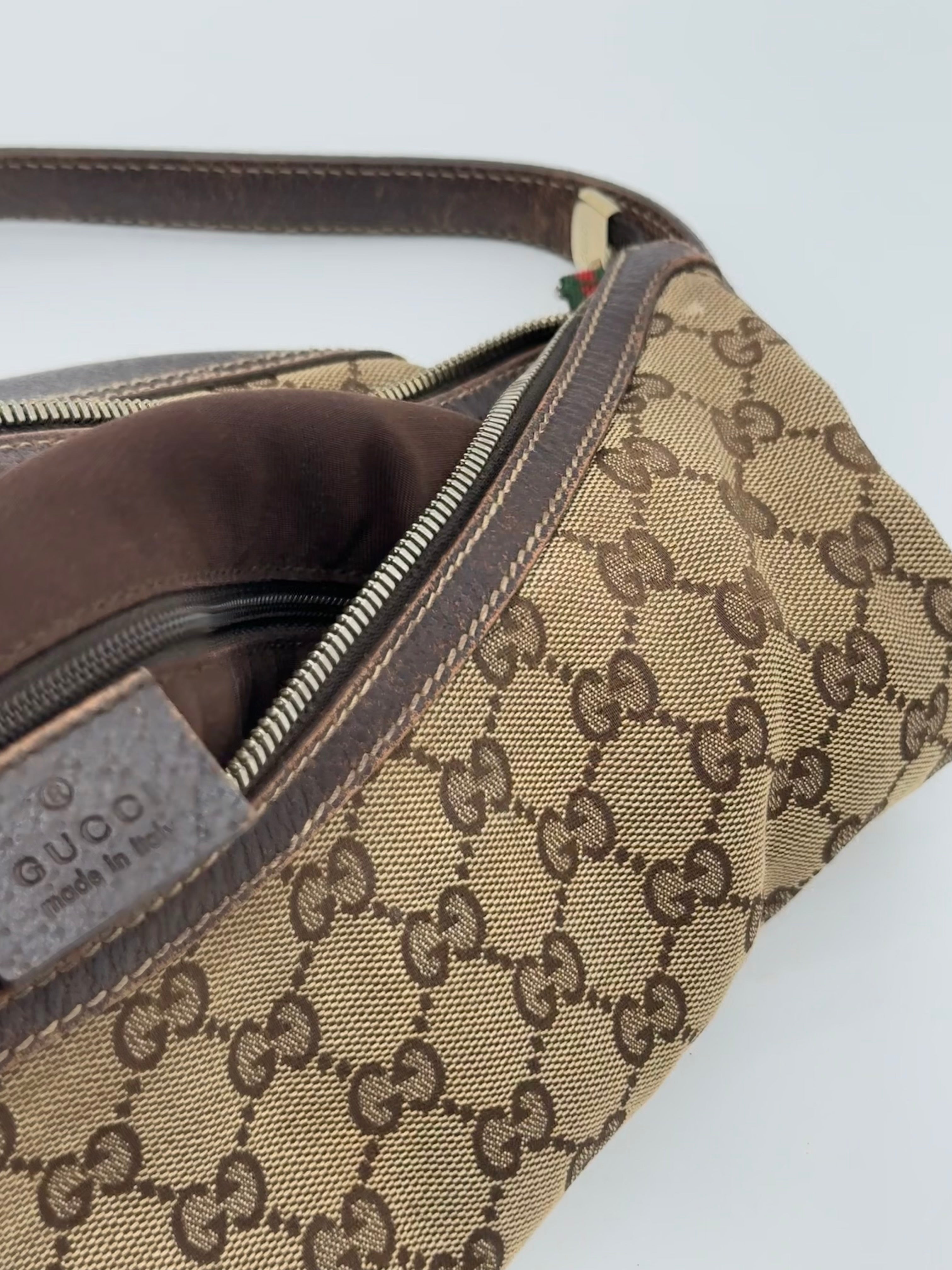 Gucci Sherry Hobo