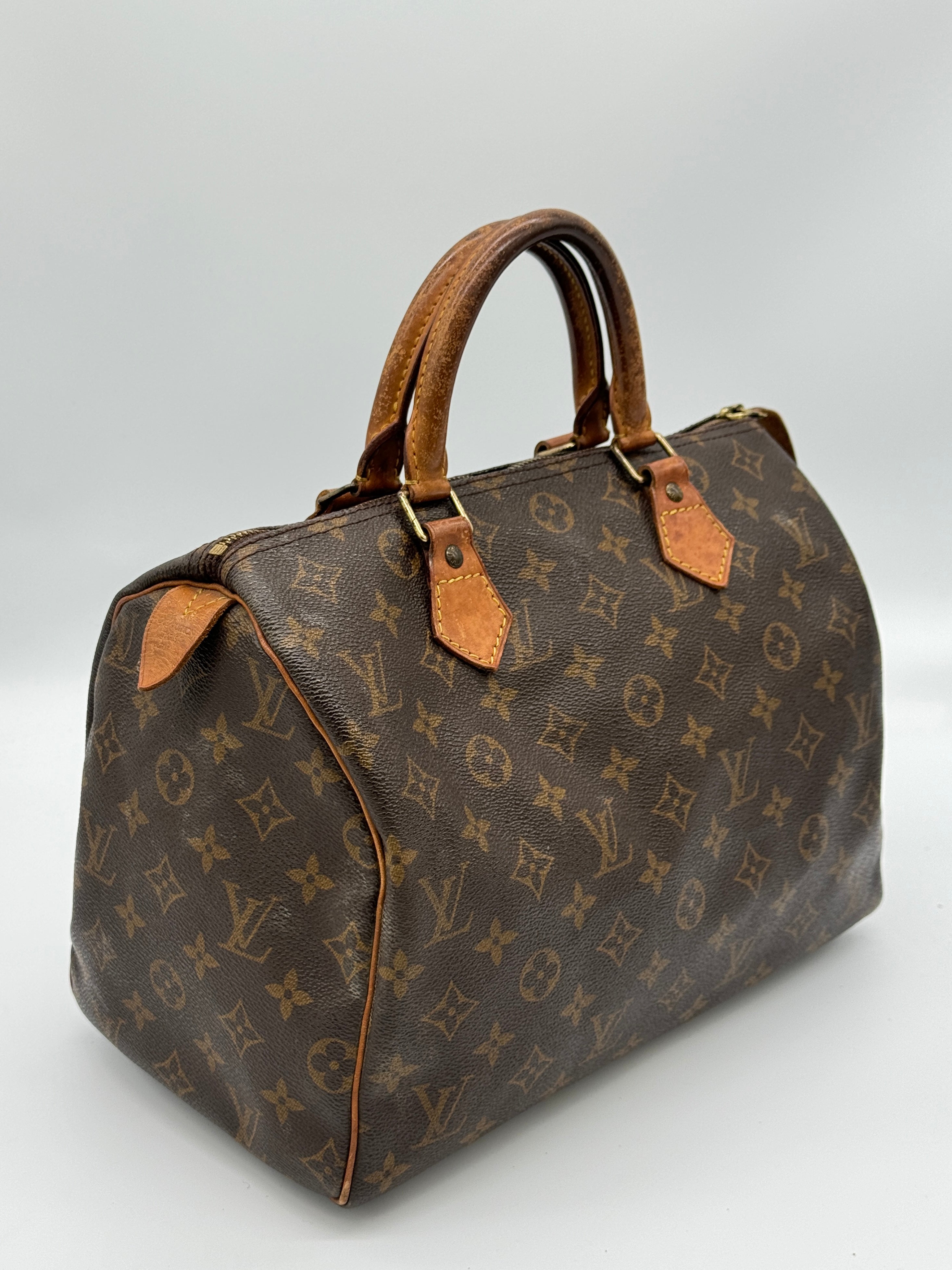 Louis Vuitton Speedy 30