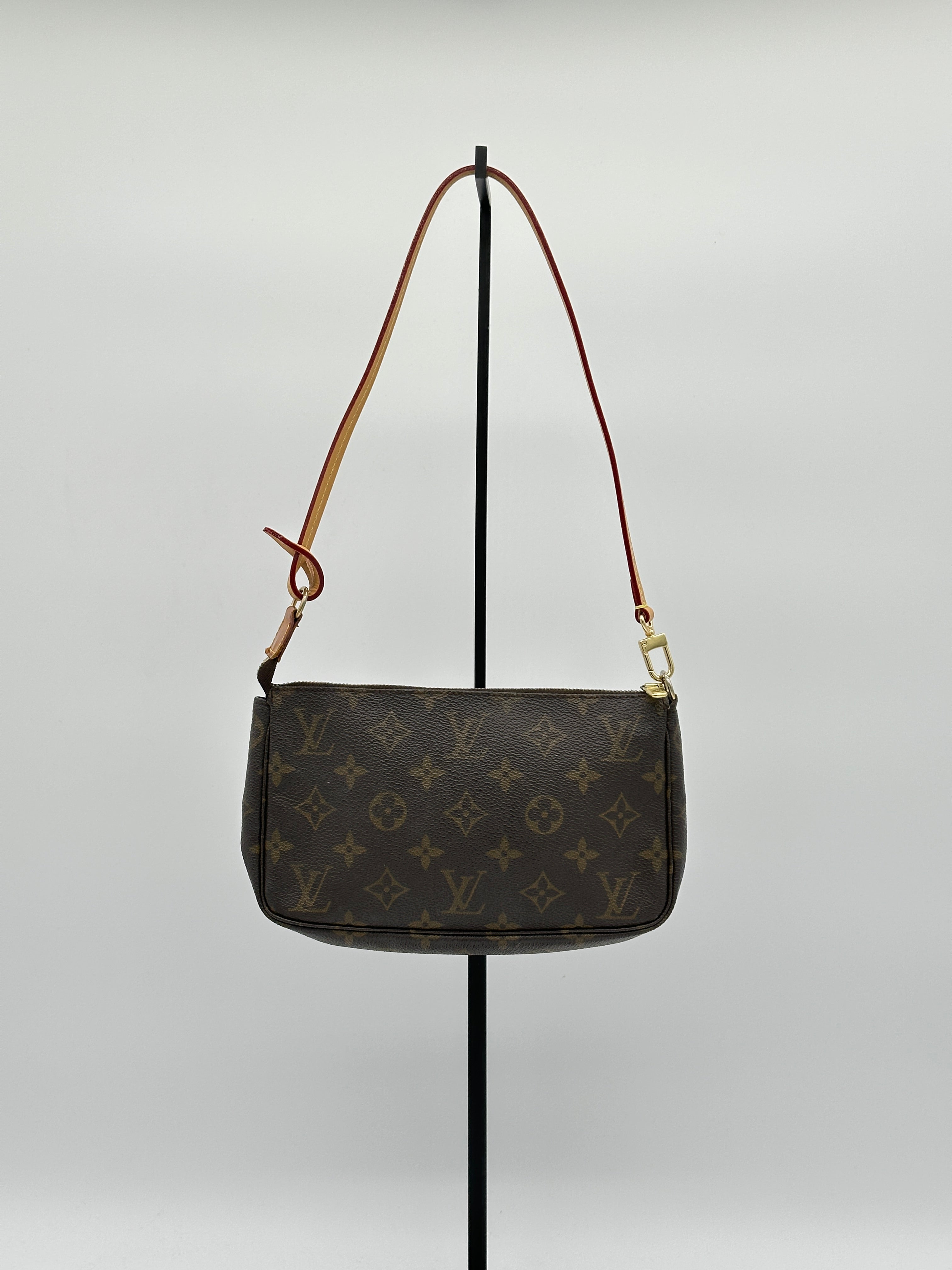 Louis Vuitton Pochette Accessoires