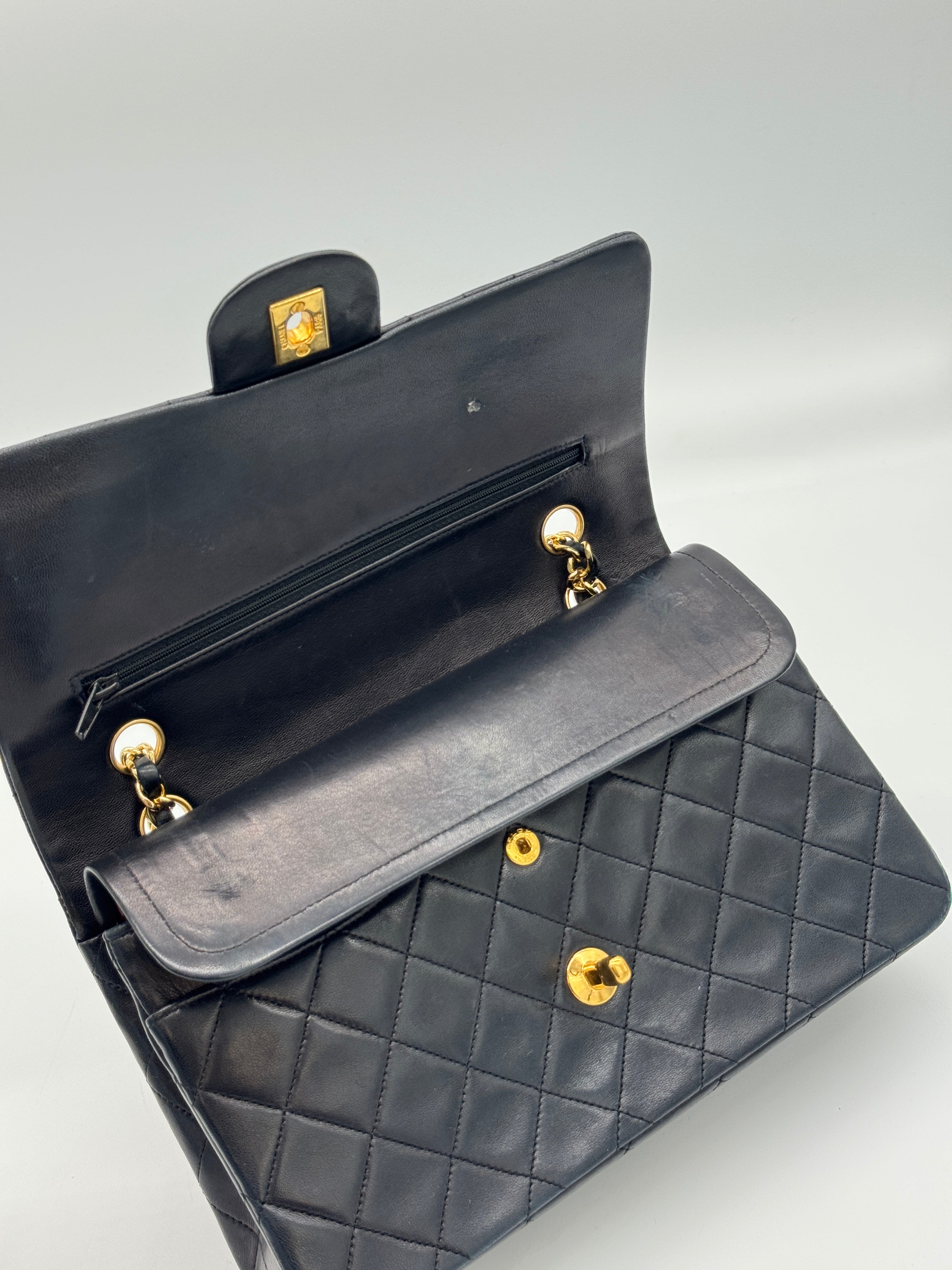 Chanel Classic Medium