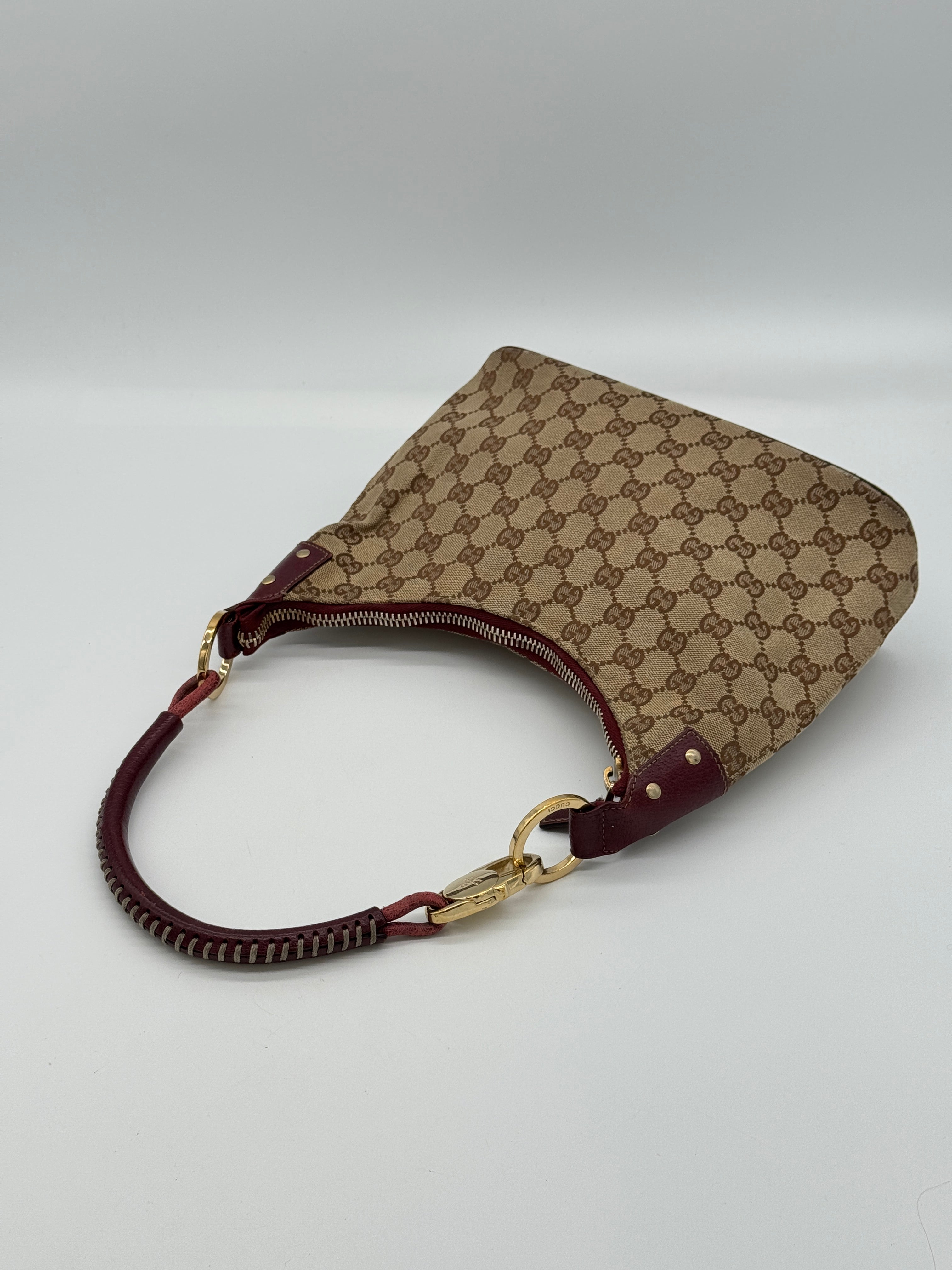 Gucci Lock Canvas