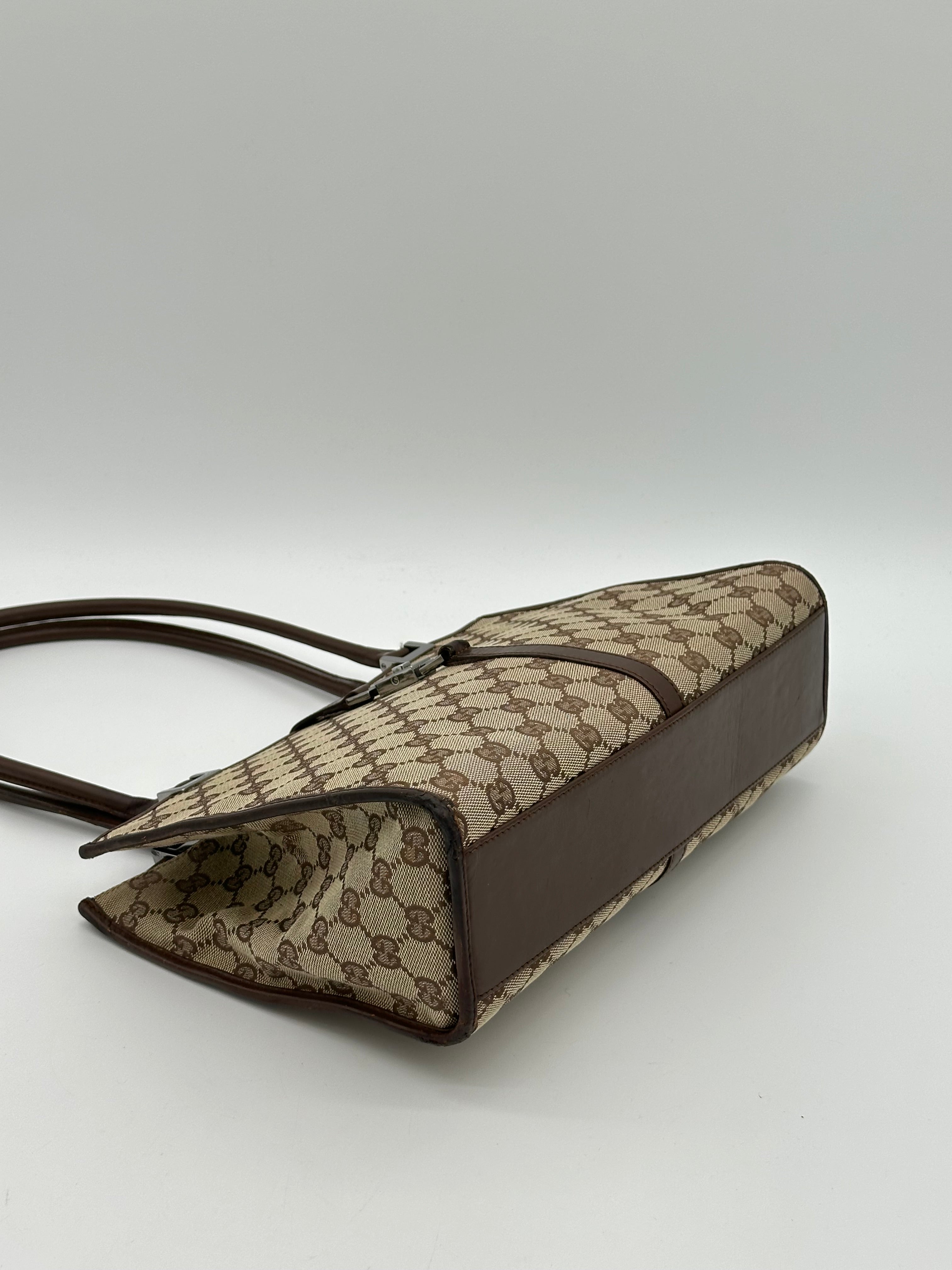 Gucci Square Jackie
