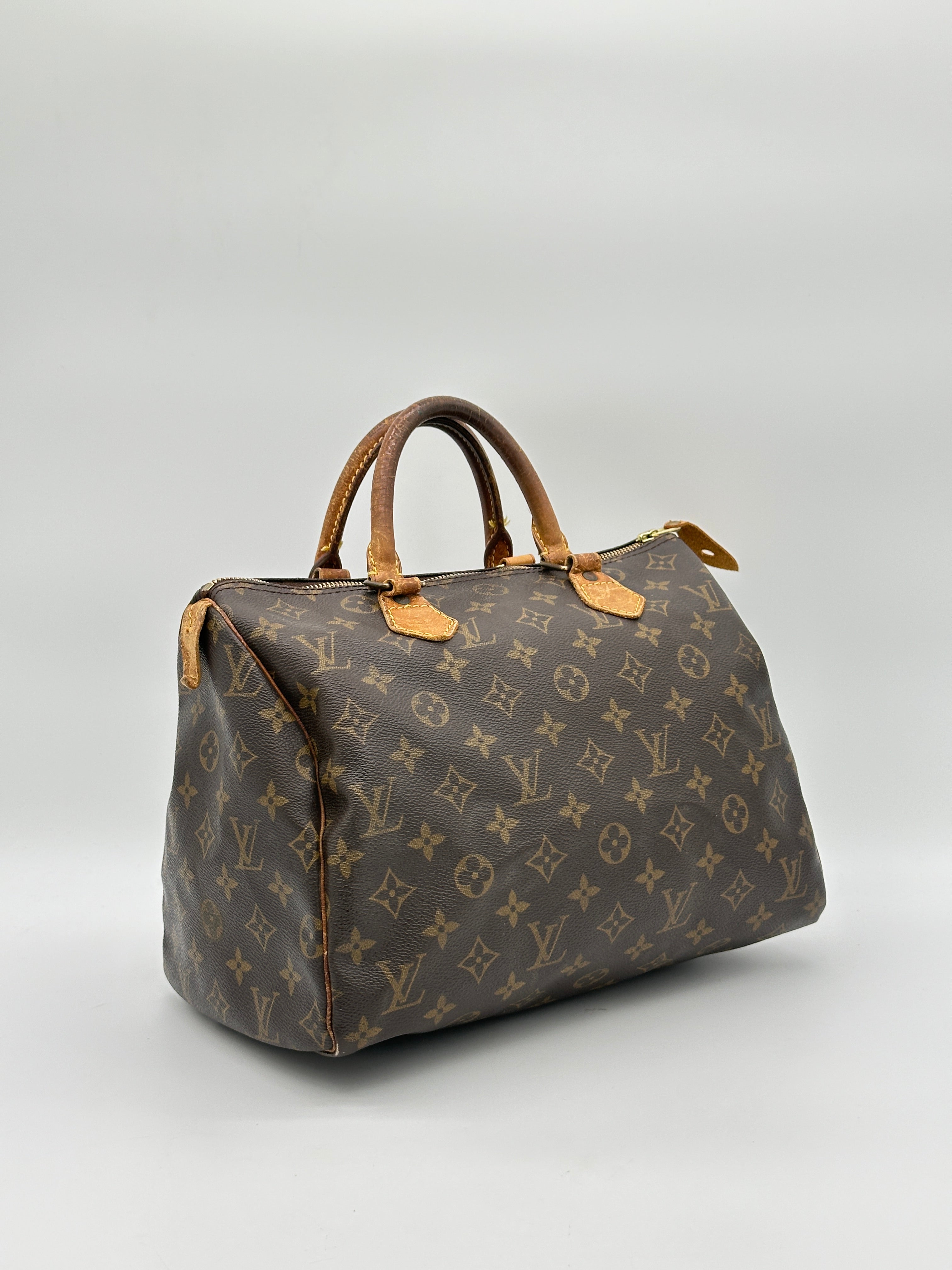 Louis Vuitton Speedy 30