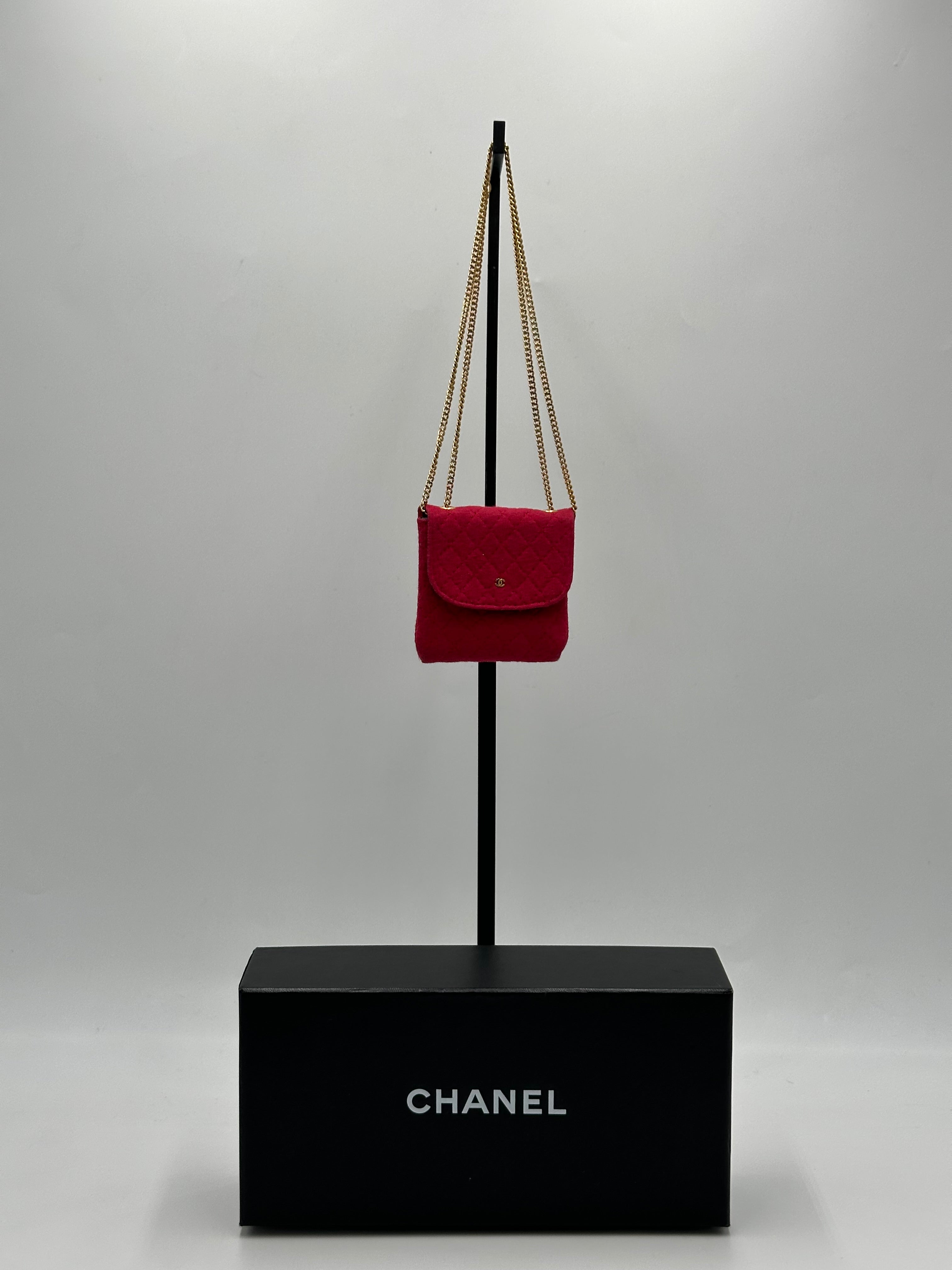 Chanel Classic Flap Card Holder