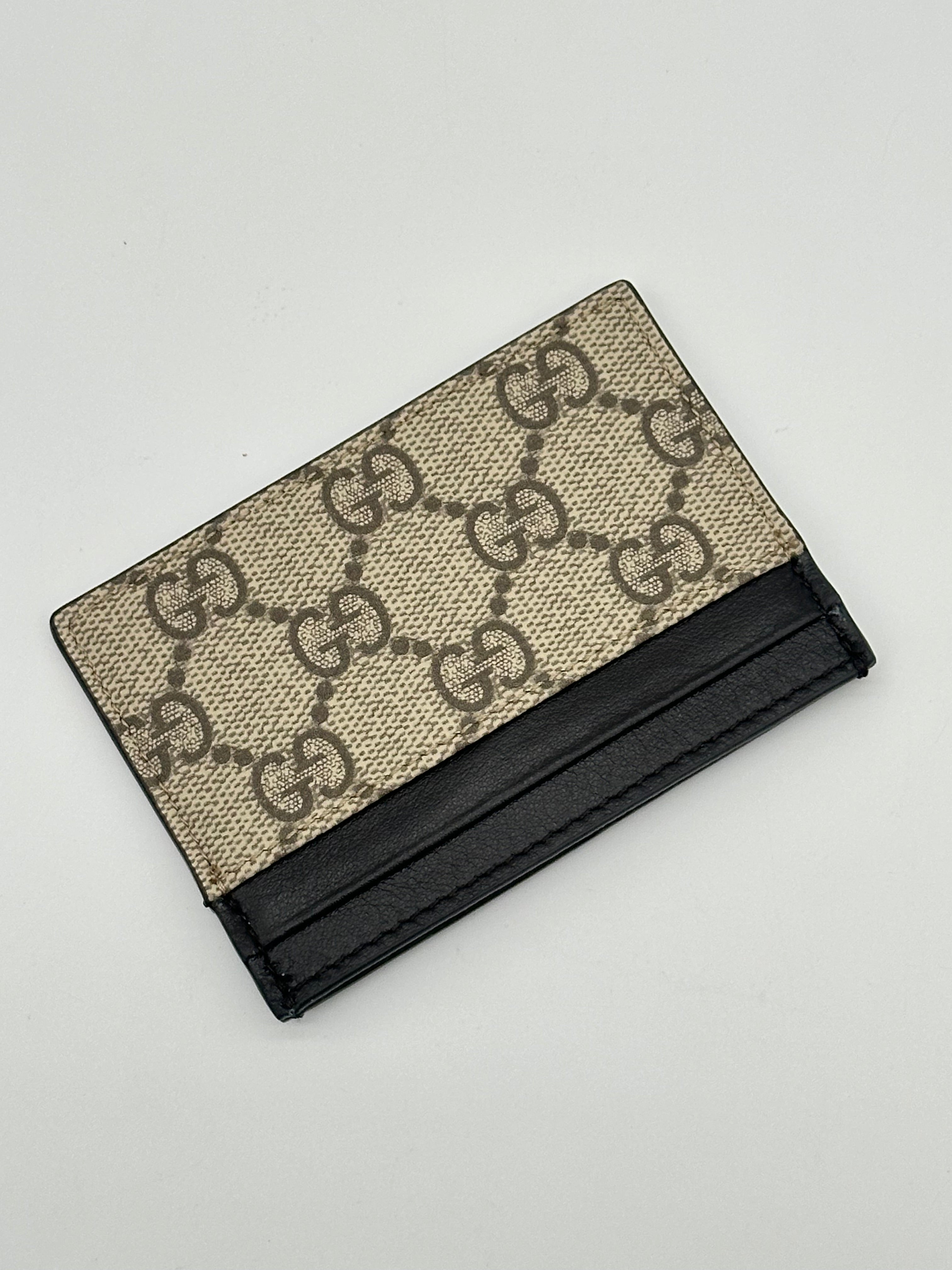 Gucci Supreme Cardholder