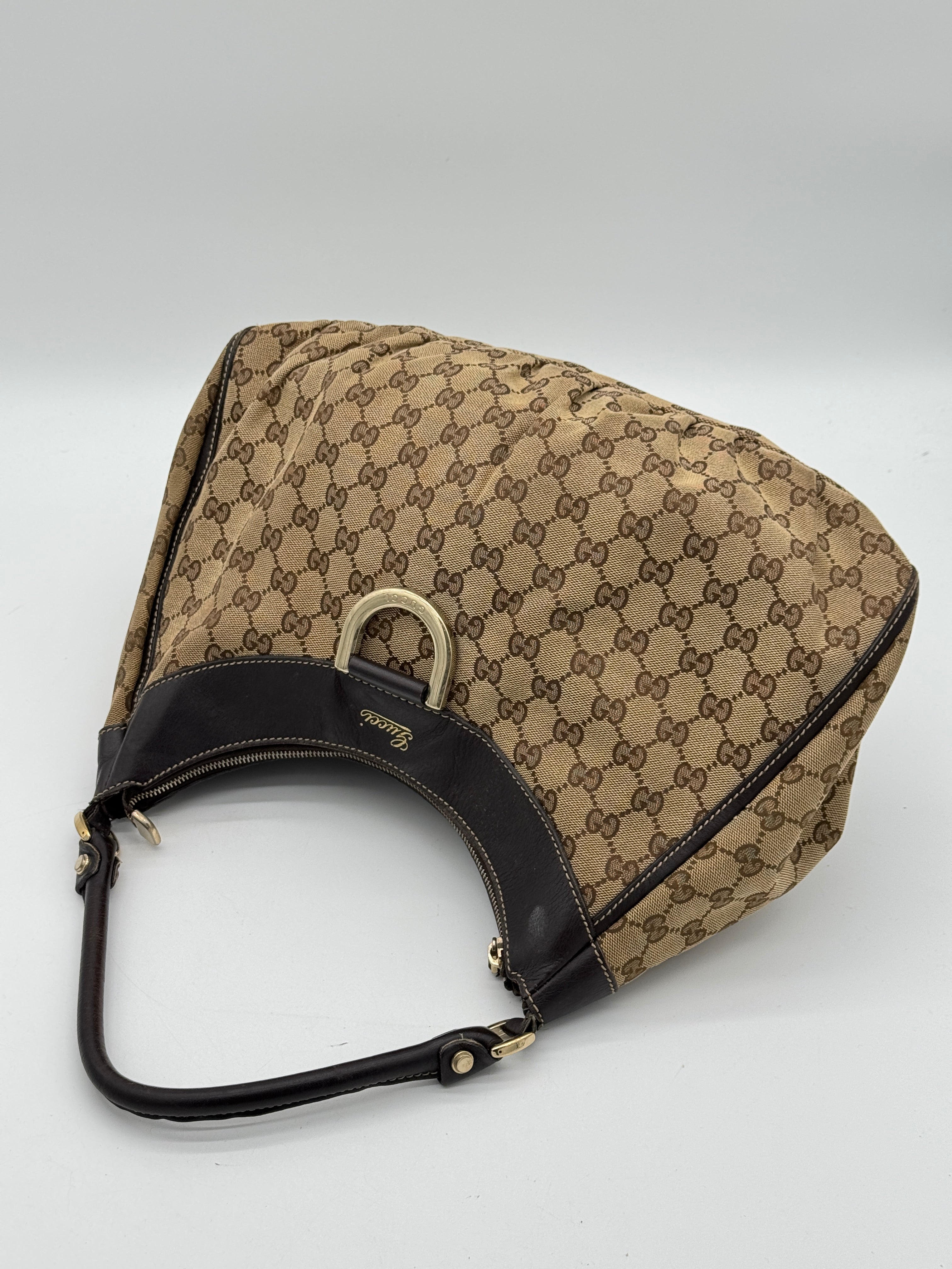 Gucci Abbey D-Ring