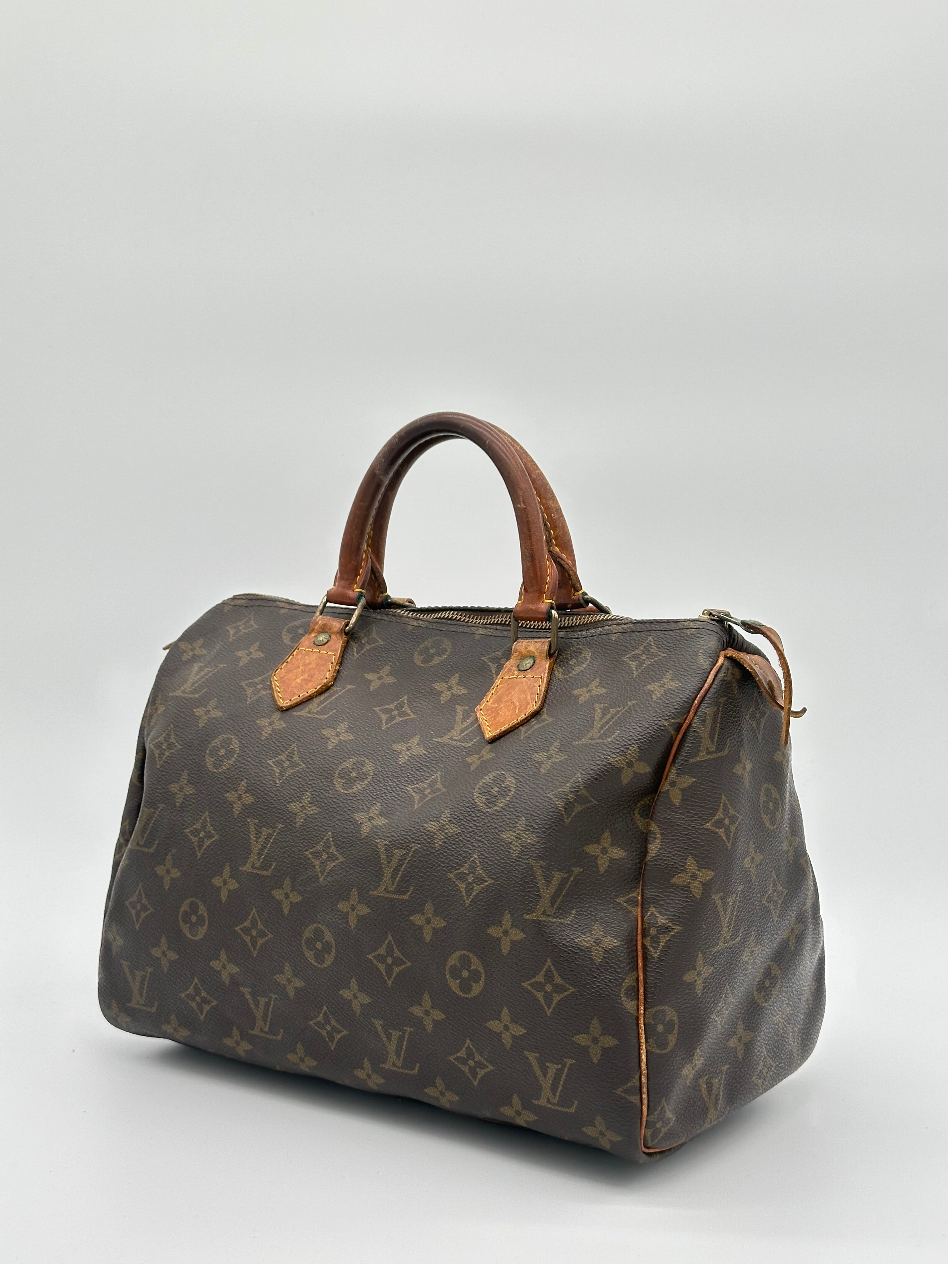 Louis Vuitton Speedy 30