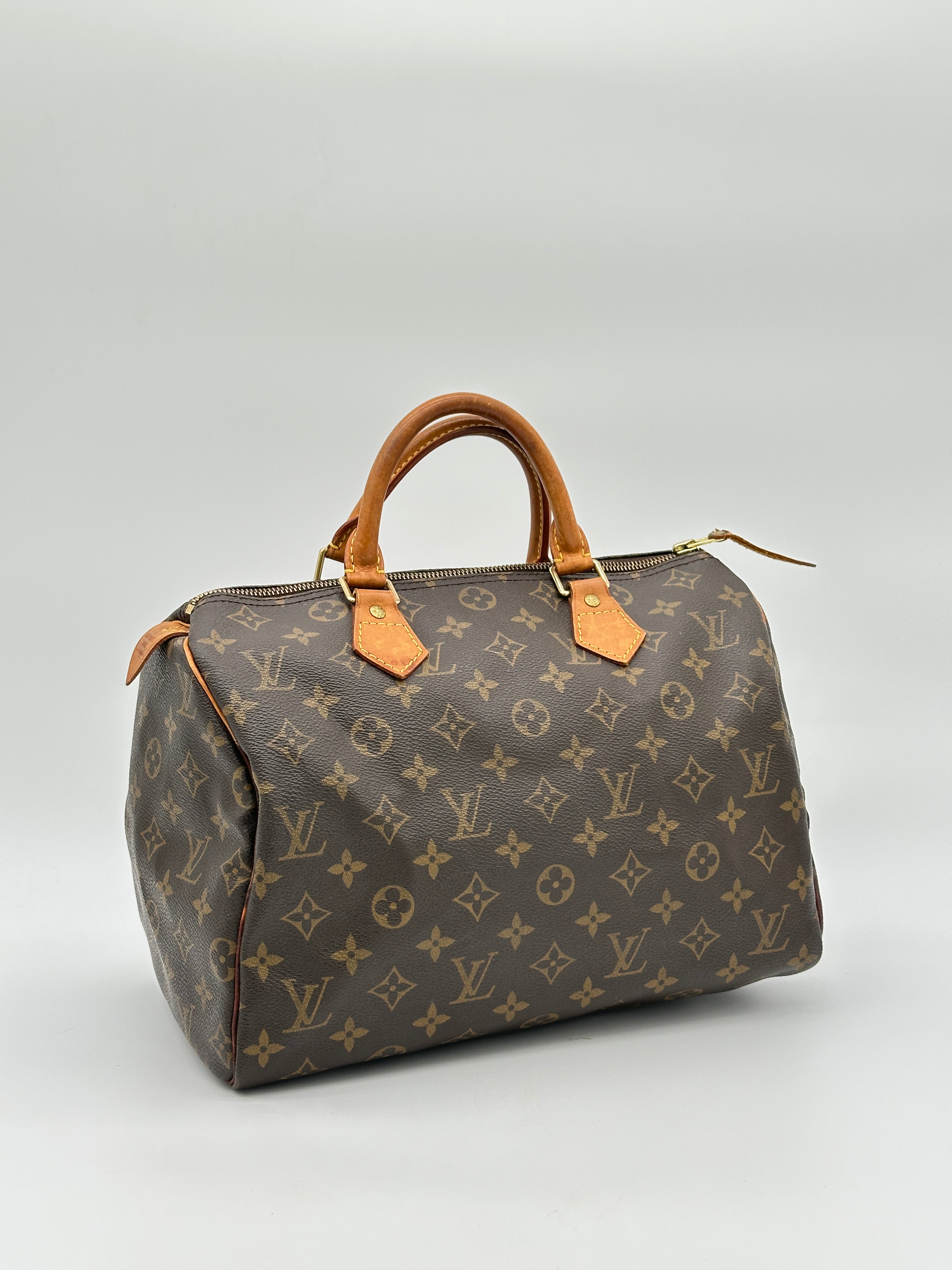 Louis Vuitton Speedy 30