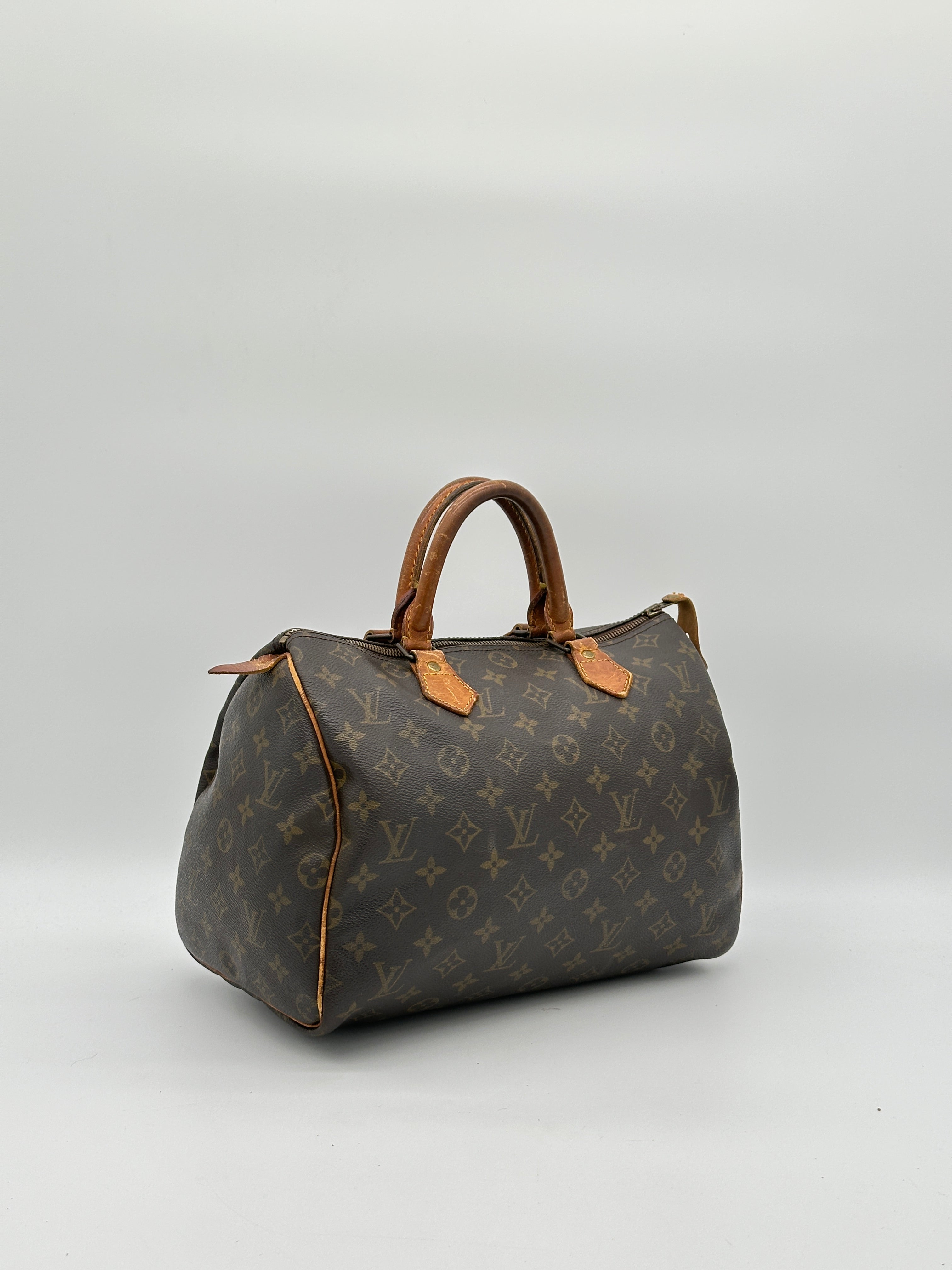 Louis Vuitton Speedy 30