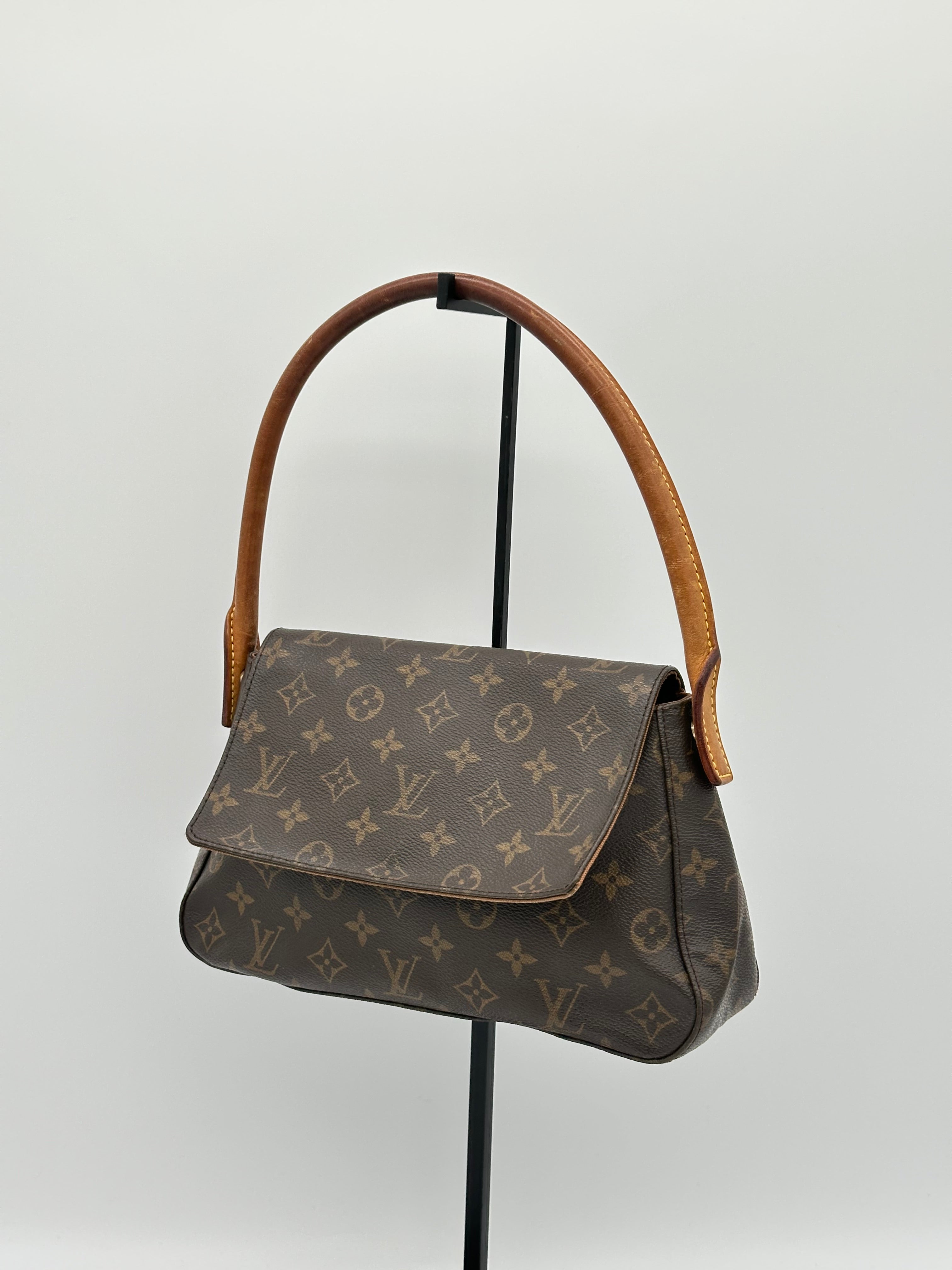 Louis Vuitton Mini Looping