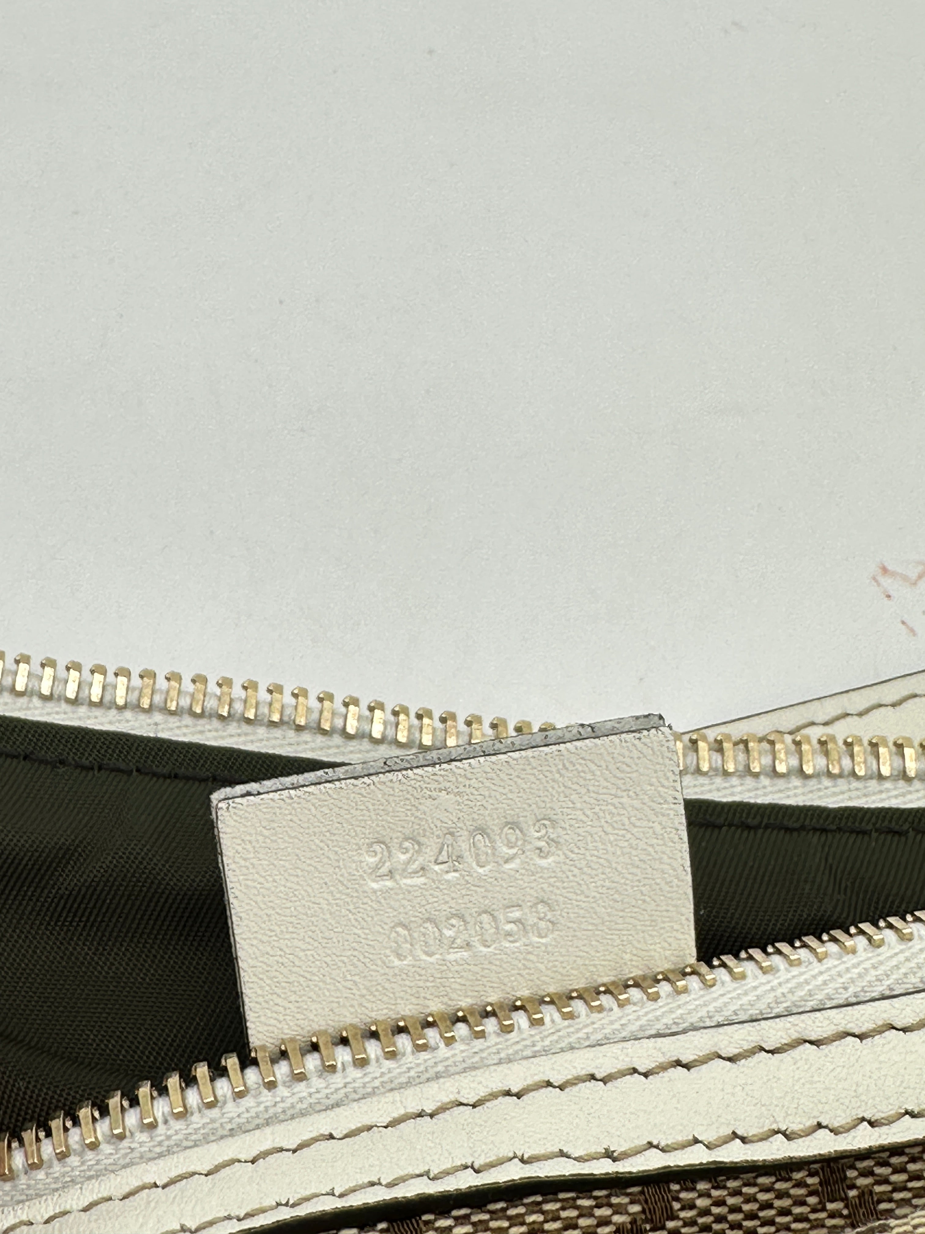 Gucci Pleated Pochette