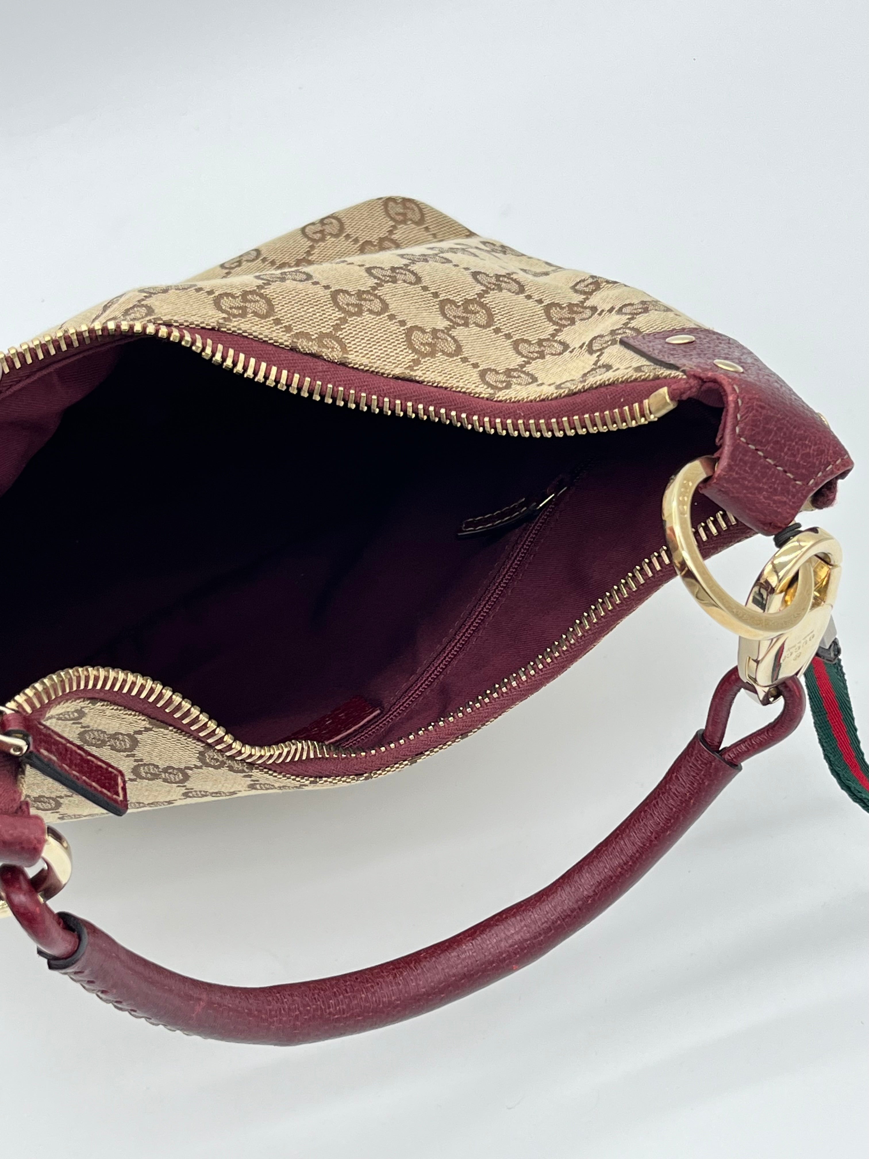 Gucci Lock Canvas