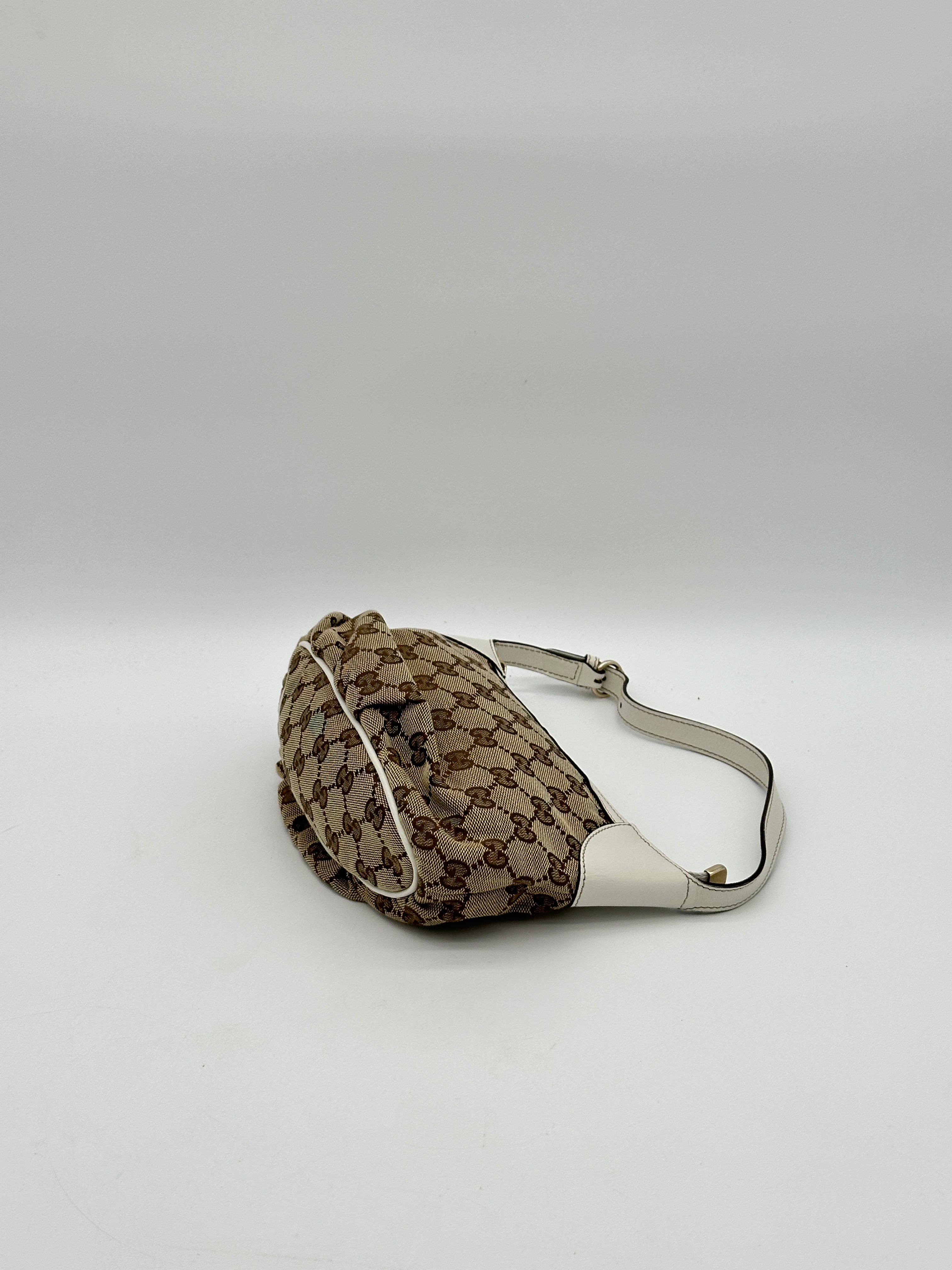 Gucci Pleated Pochette