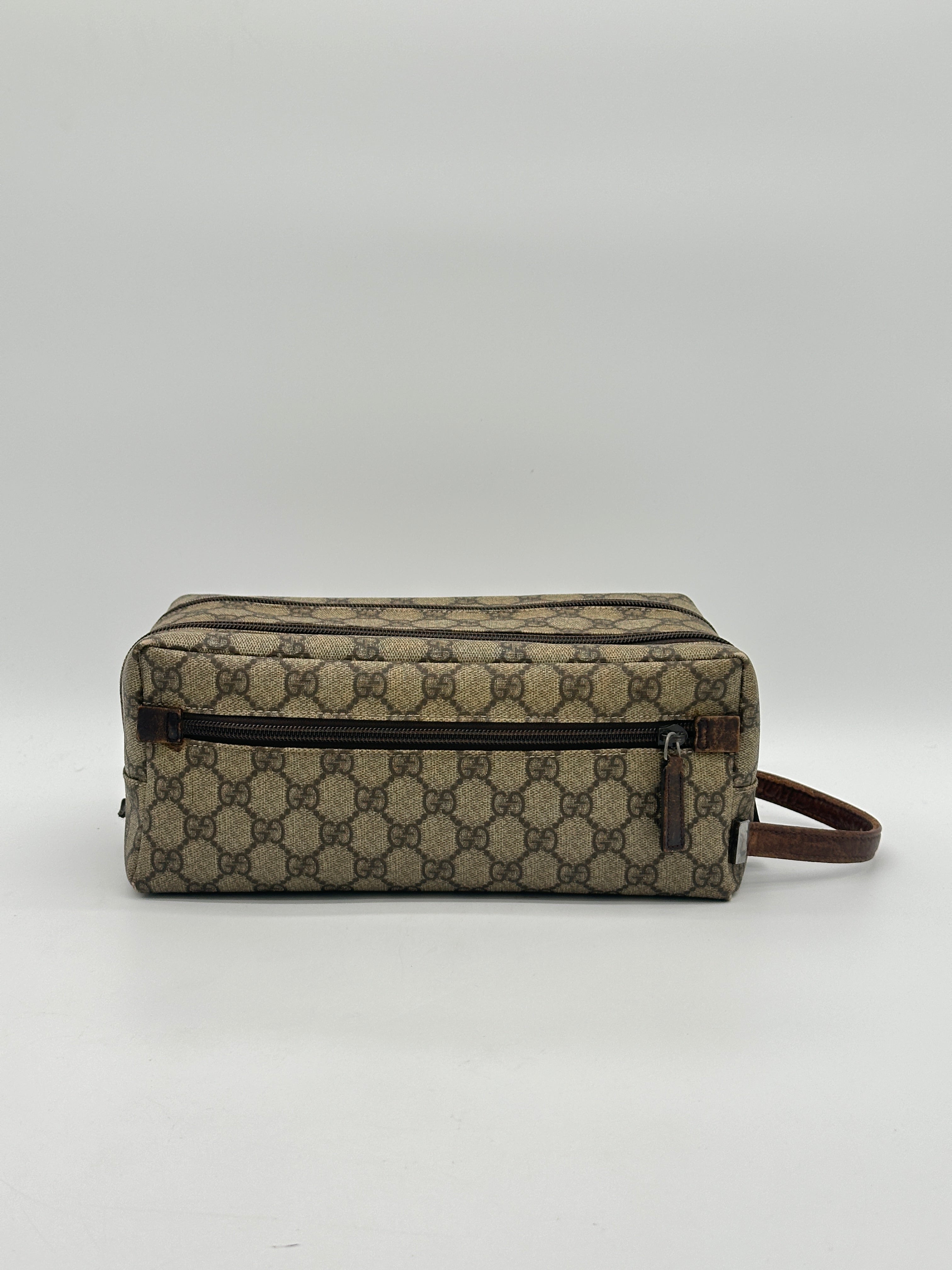 Gucci Supreme Pouch