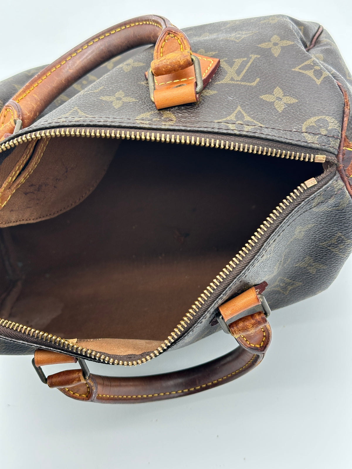 Louis Vuitton Speedy 25