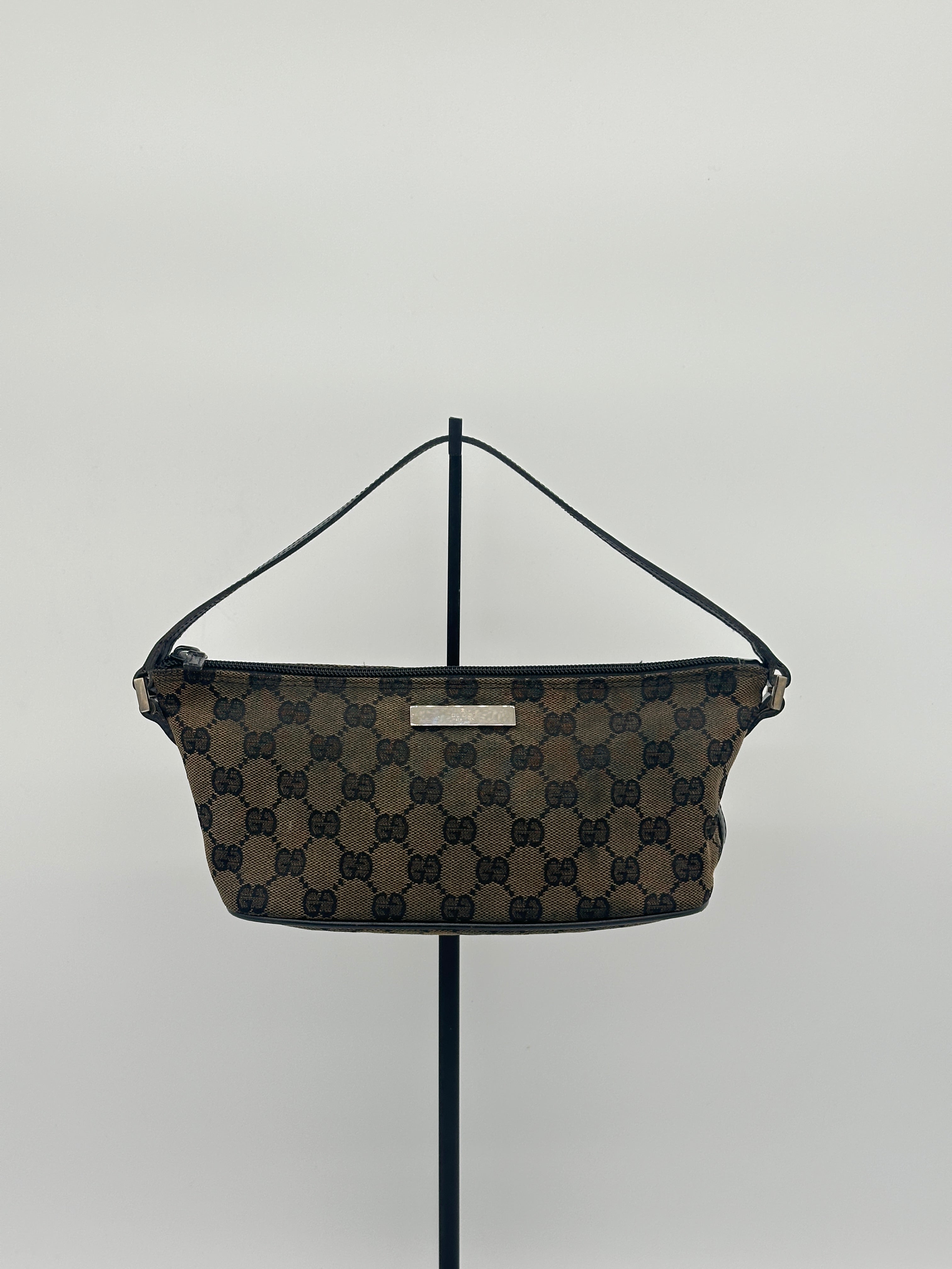 Pepper's Collection - Pepper Luxury Vintage