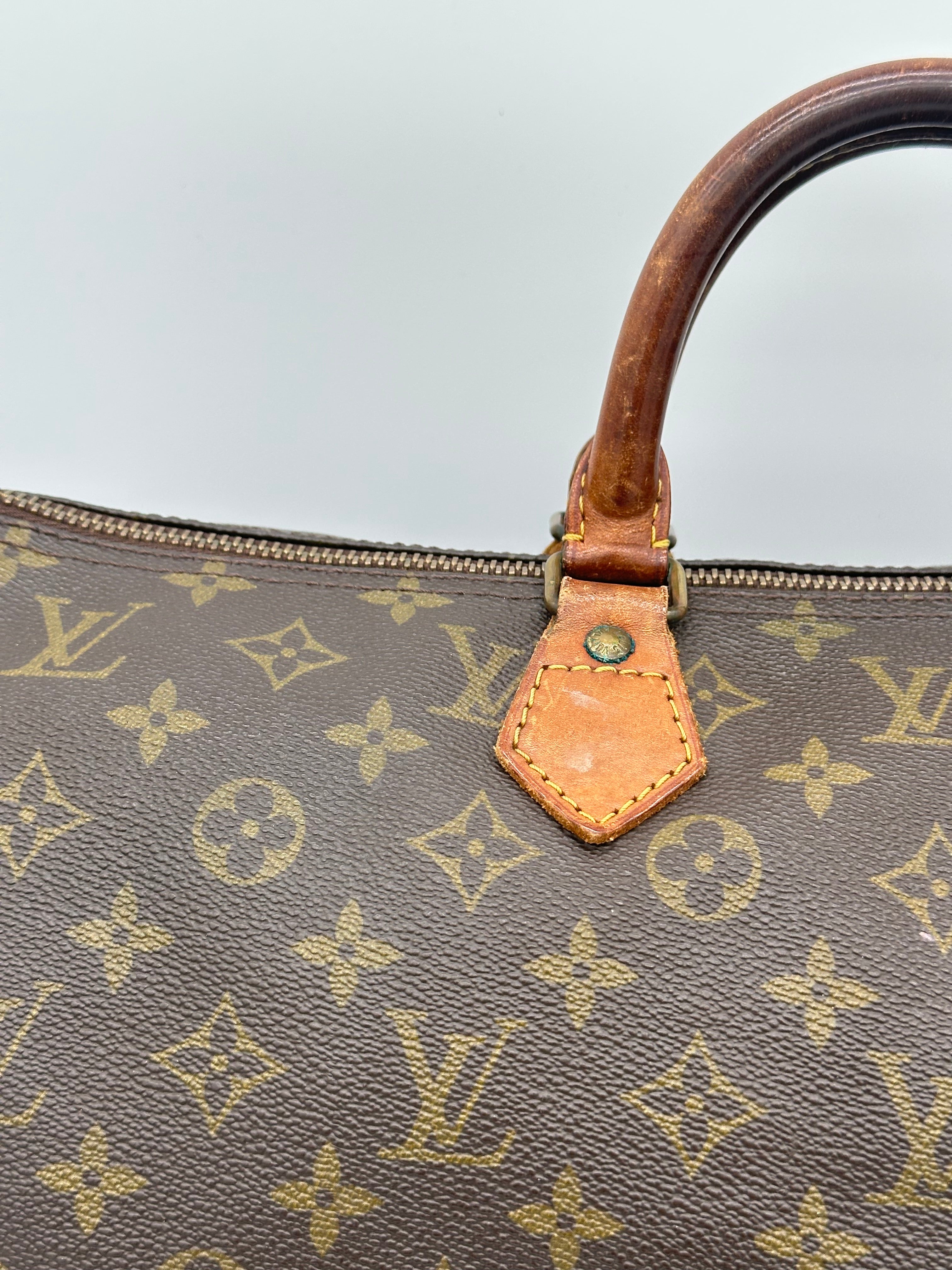 Louis Vuitton Speedy 40