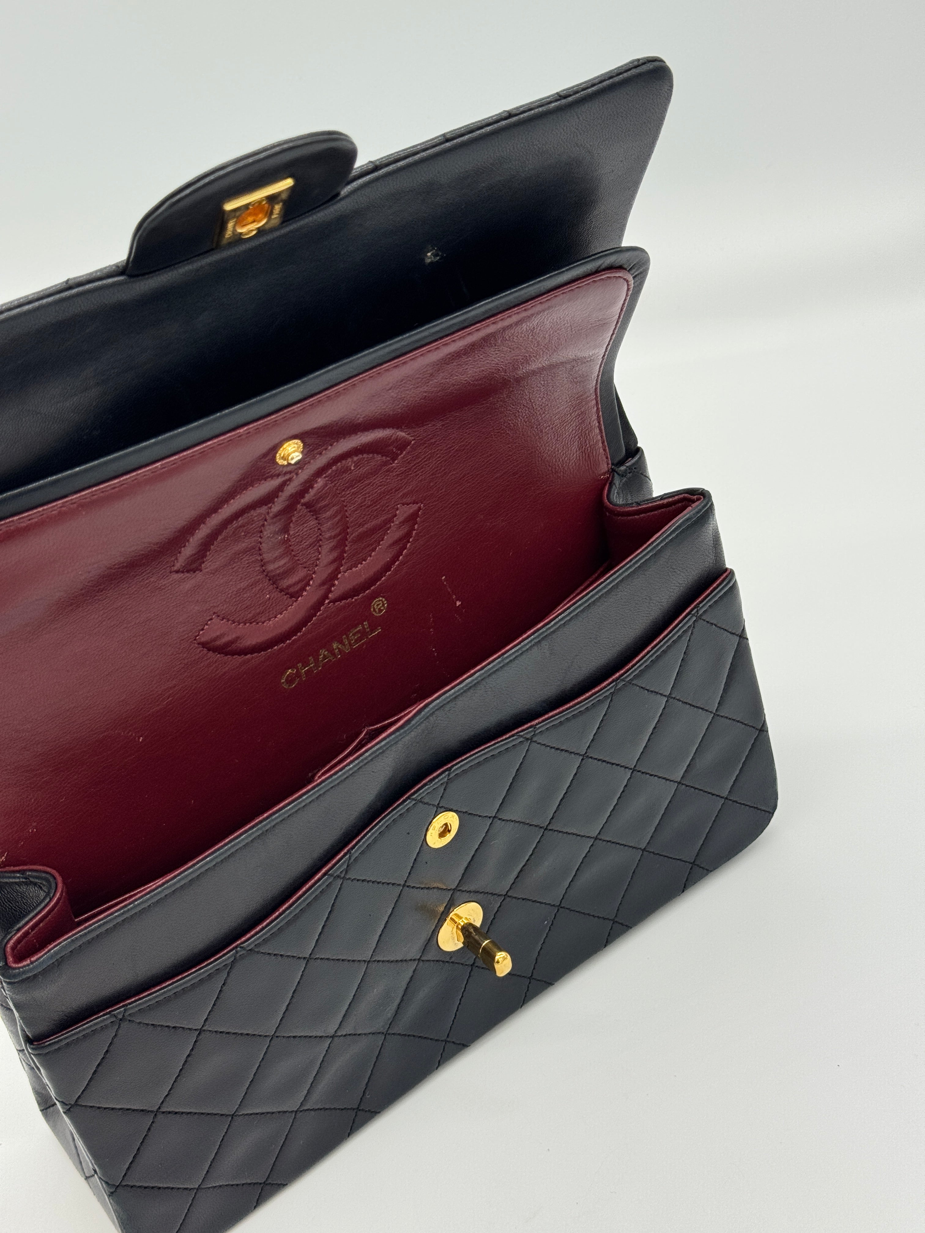 Chanel Classic Medium