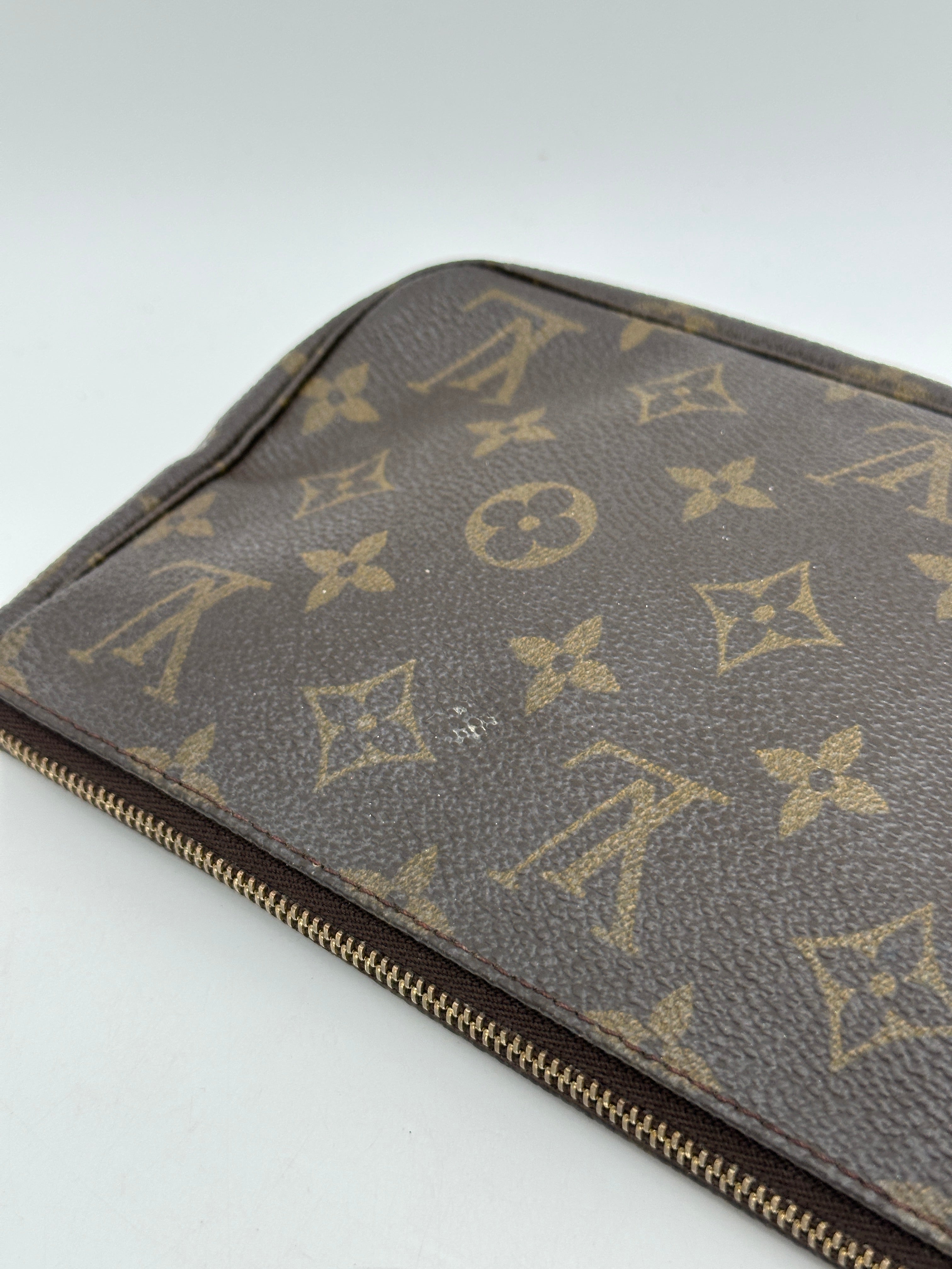 Louis Vuitton Pochette Accessoires