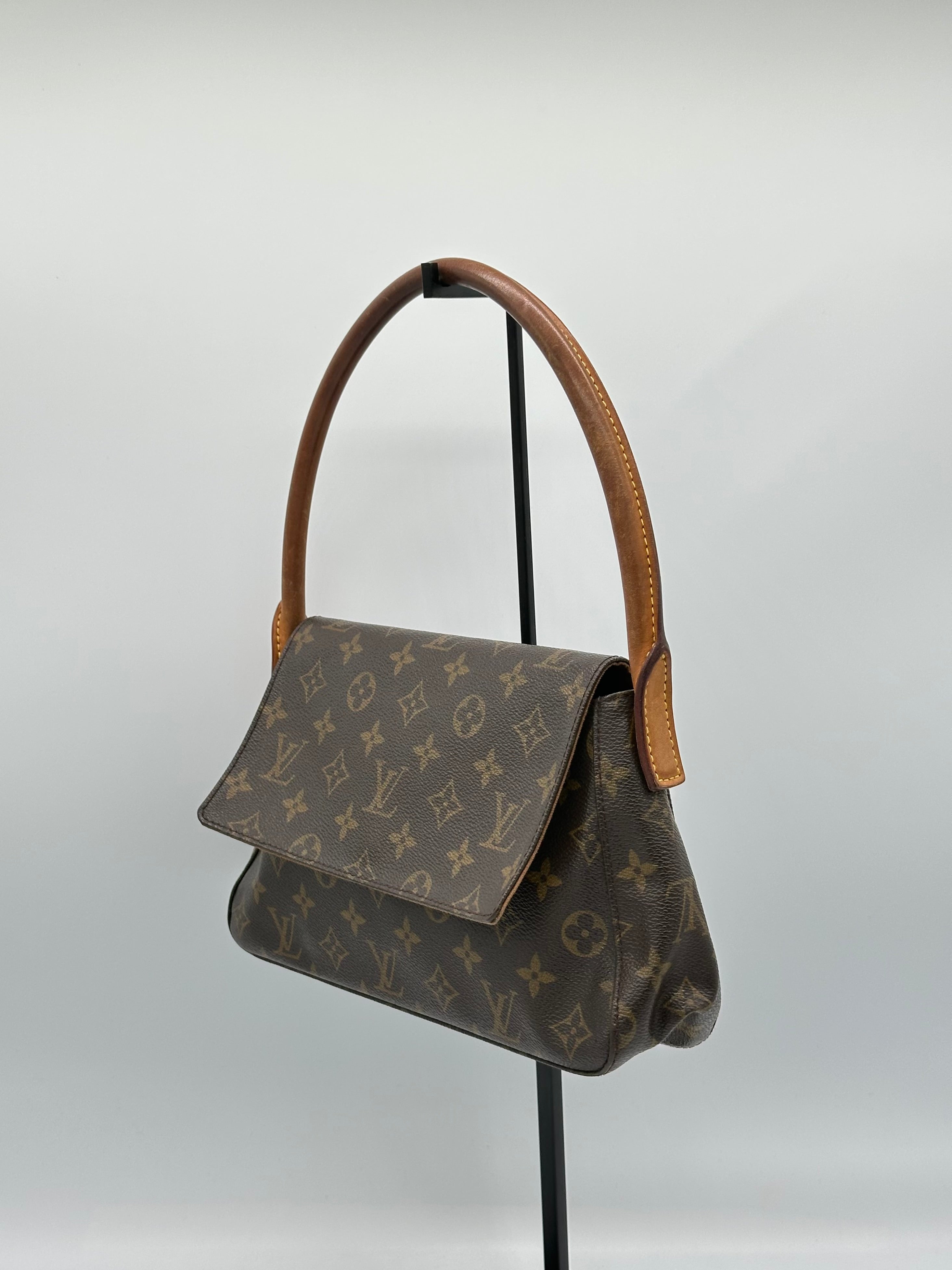 Louis Vuitton Mini Looping
