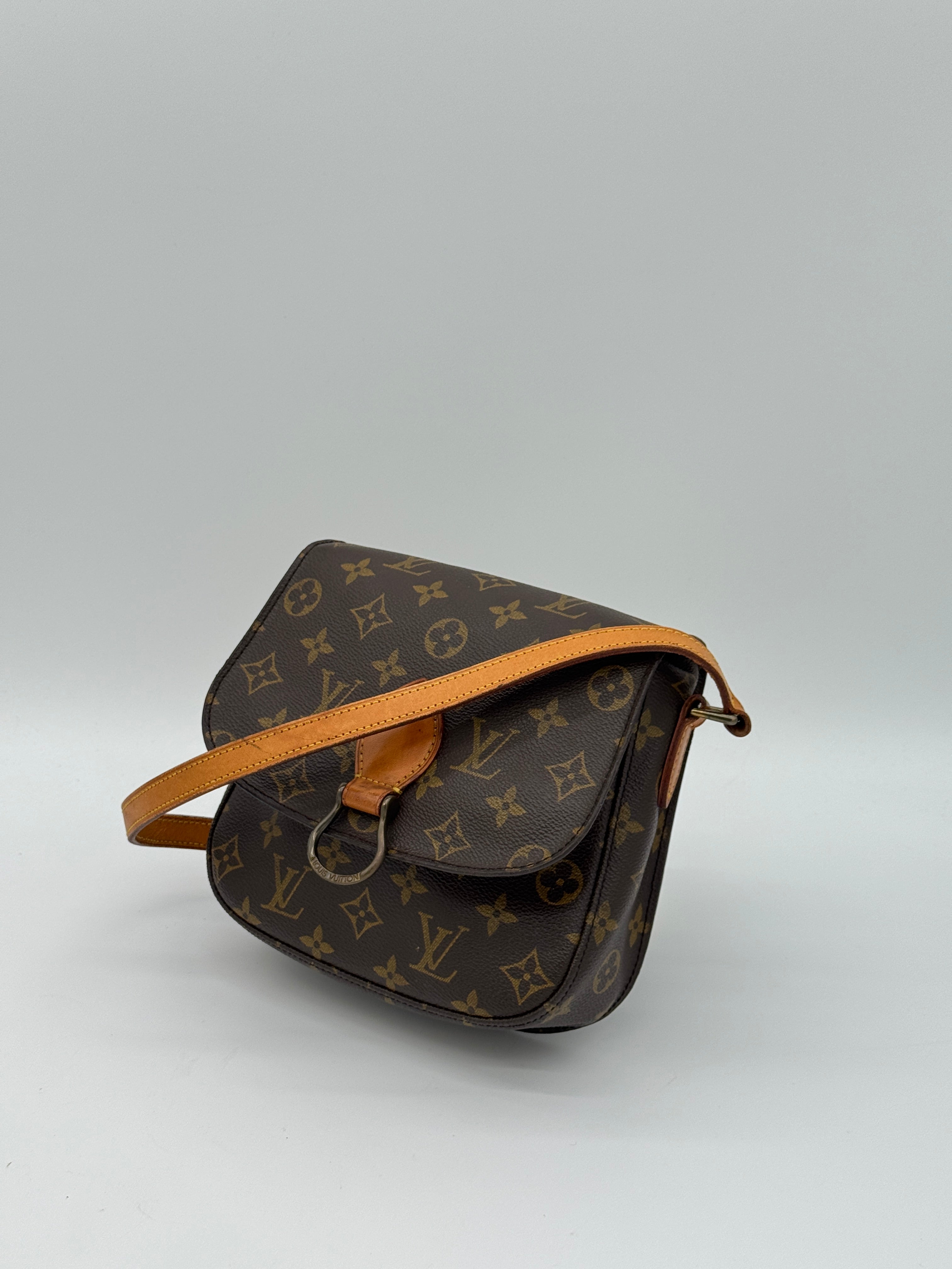 Louis Vuitton Saint Cloud MM
