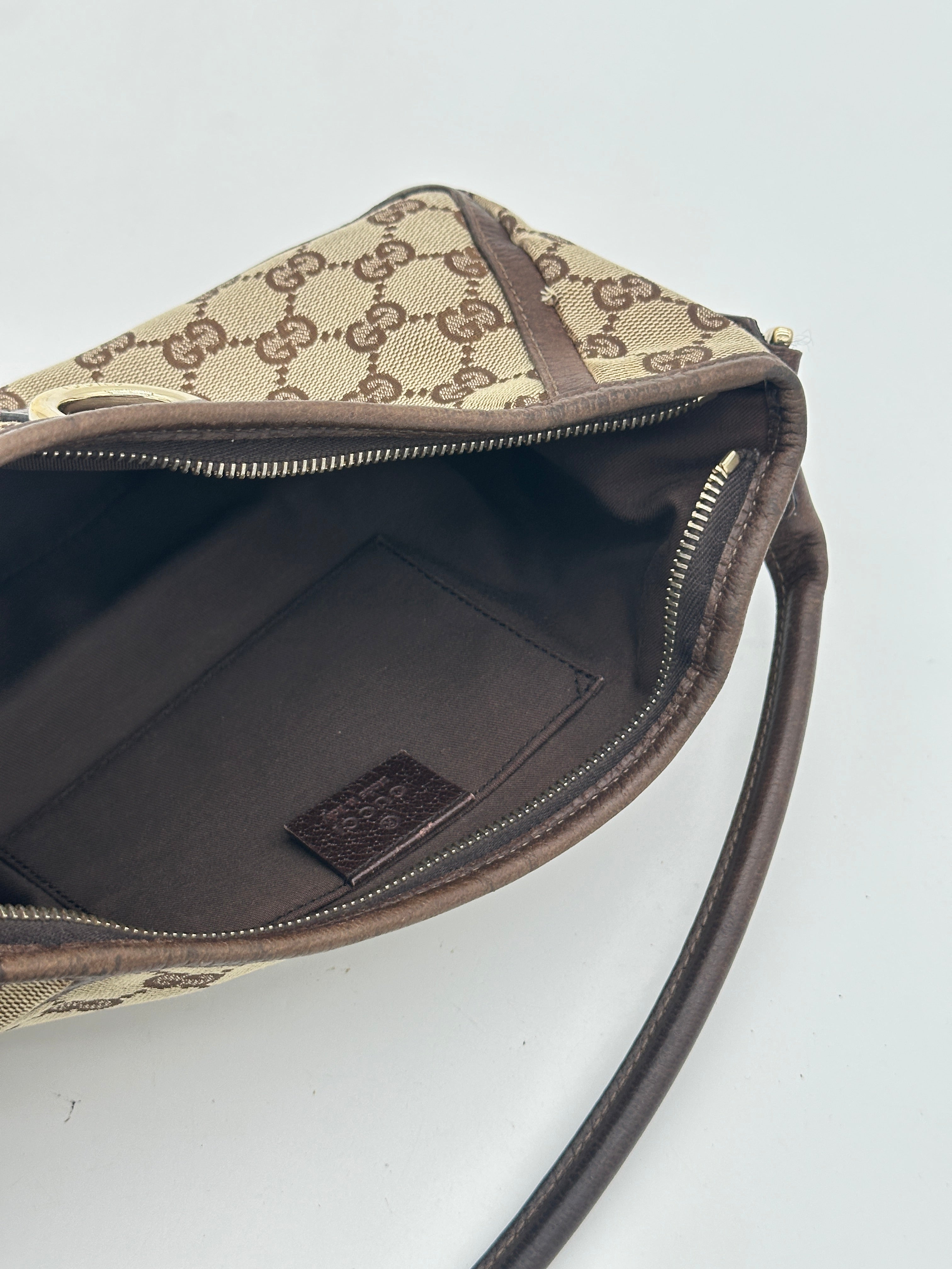 Gucci Abbey D-Ring Pochette