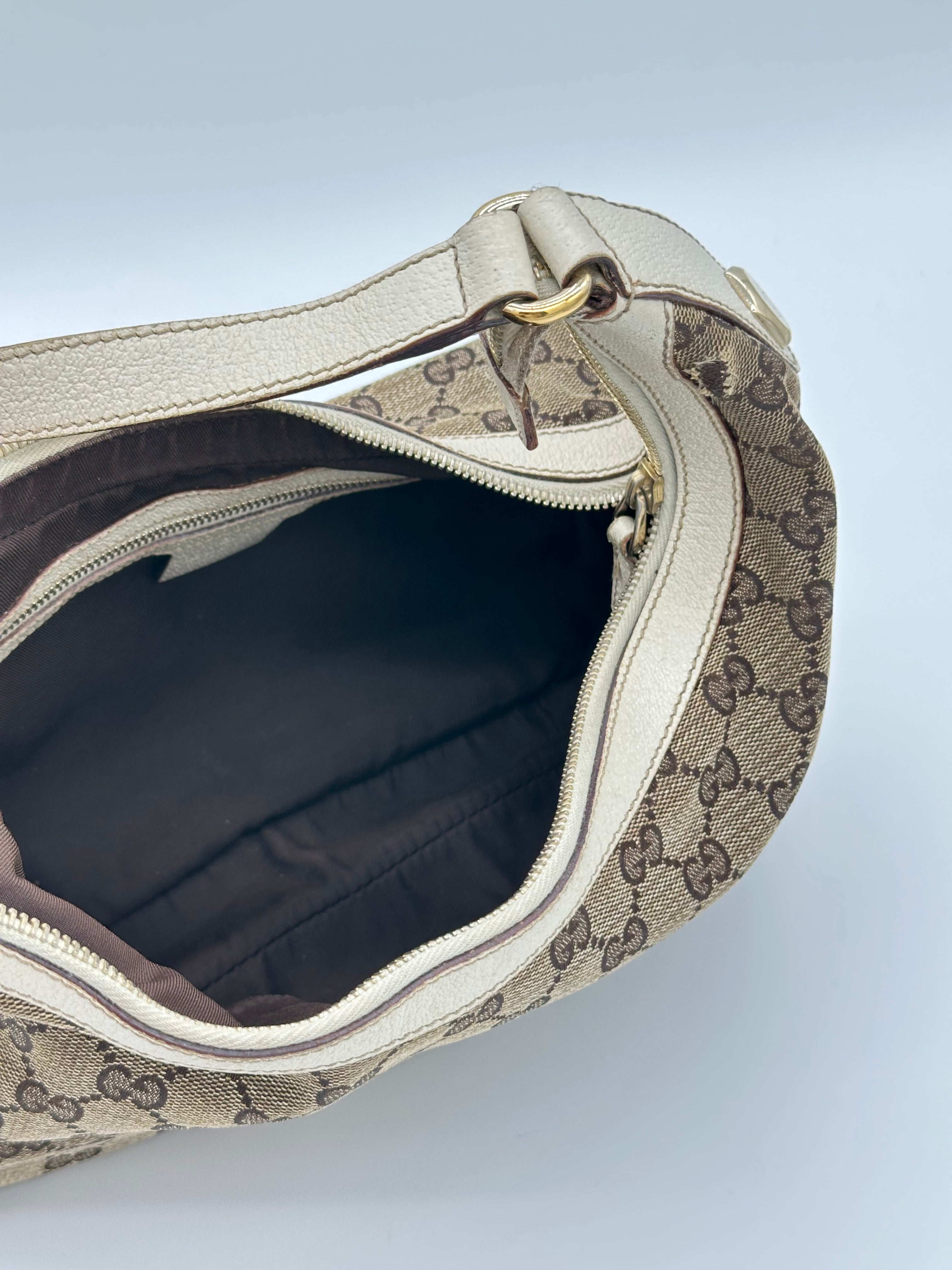Gucci Charmy Hobo
