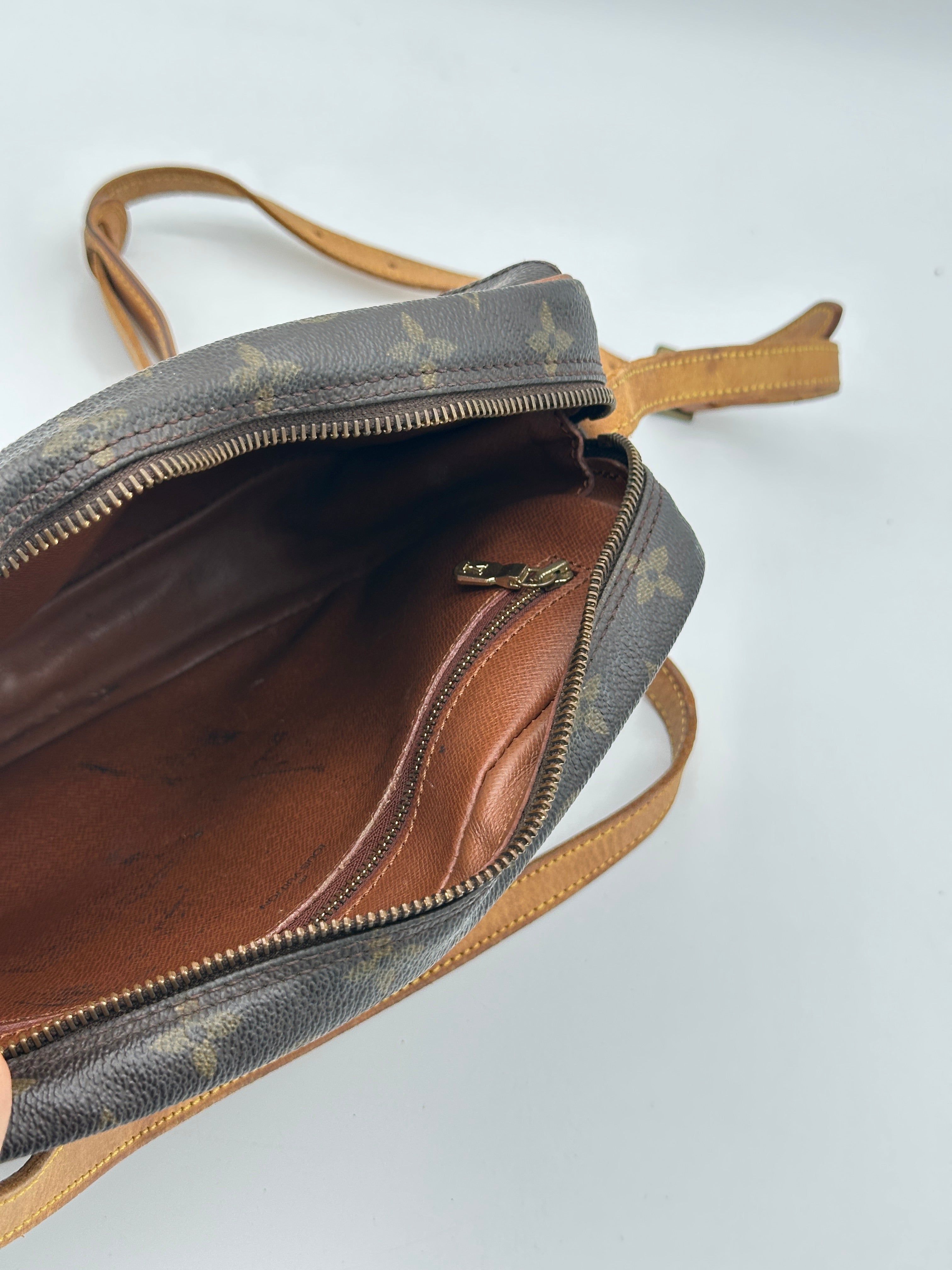Louis Vuitton Jeune Fille MM