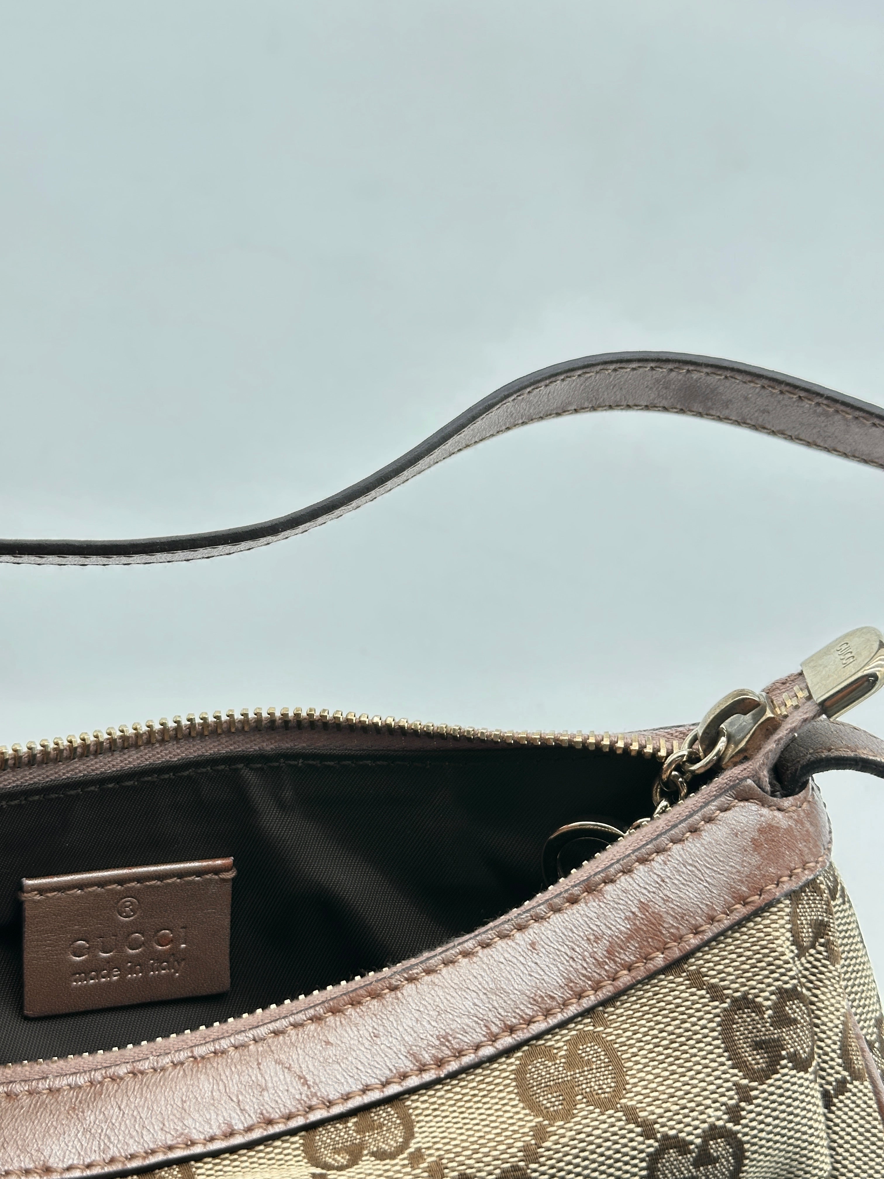 Gucci Heart Pochette