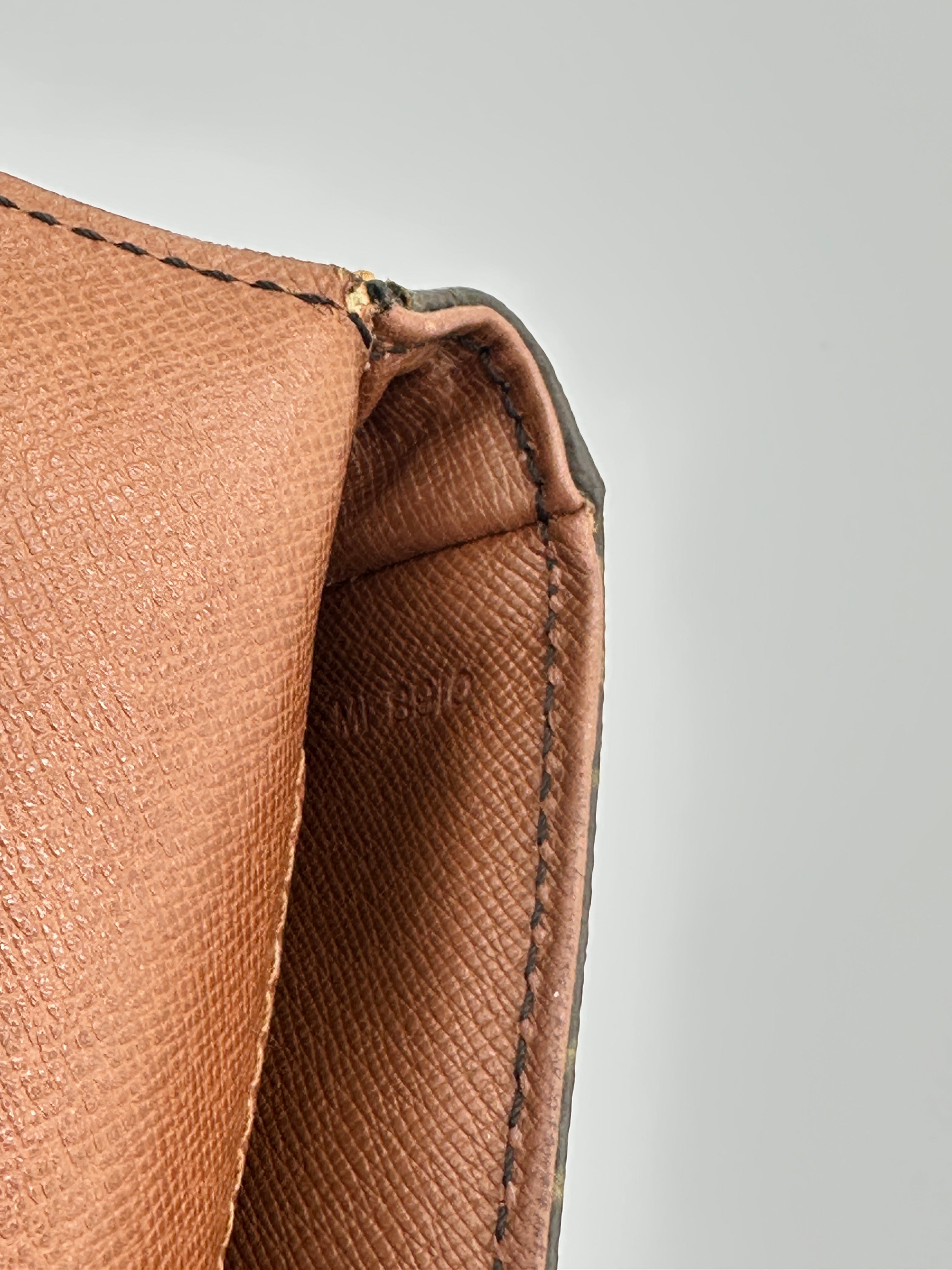 Louis Vuitton Chantilly PM