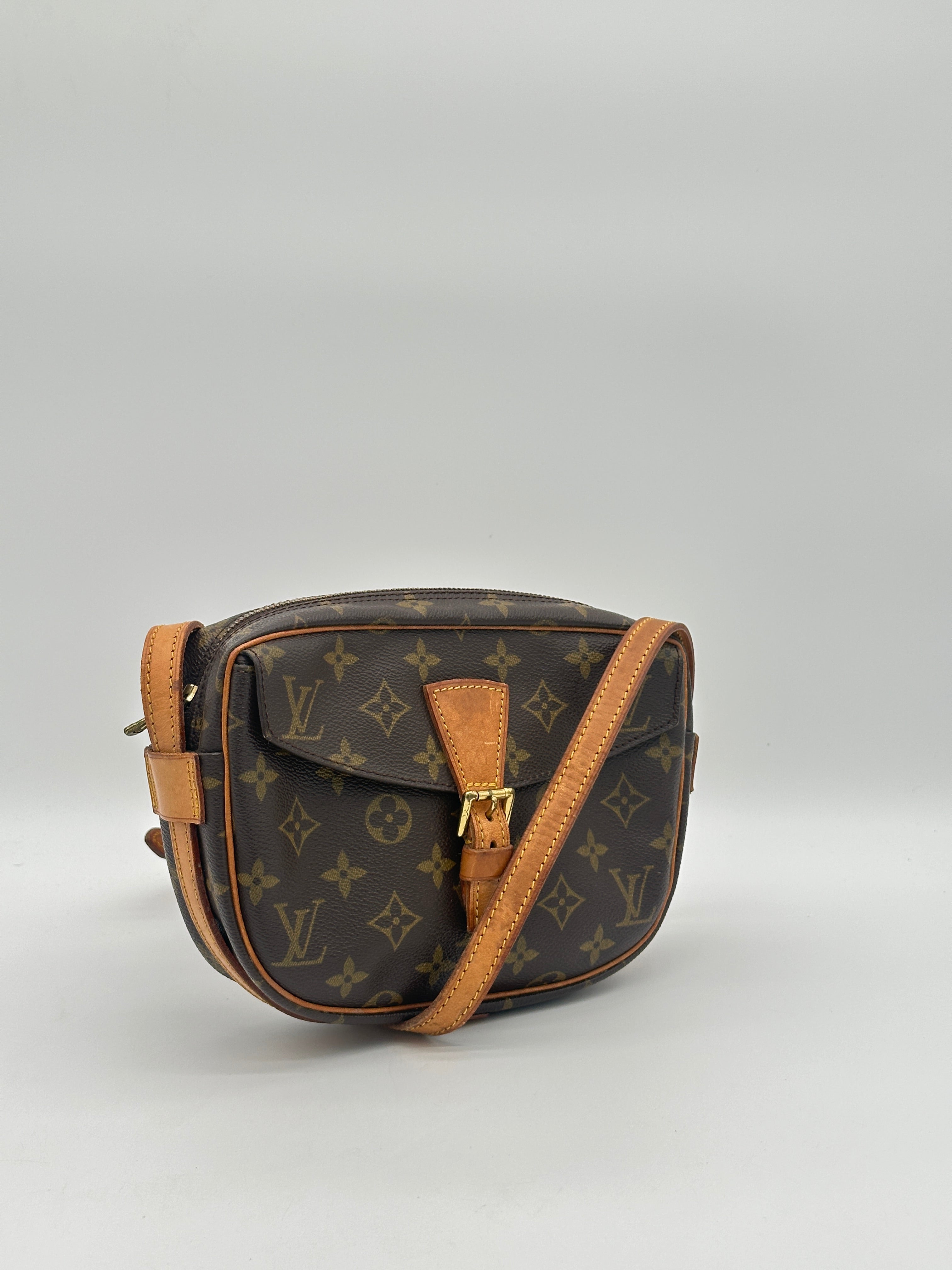 Louis Vuitton Jeune Fille PM