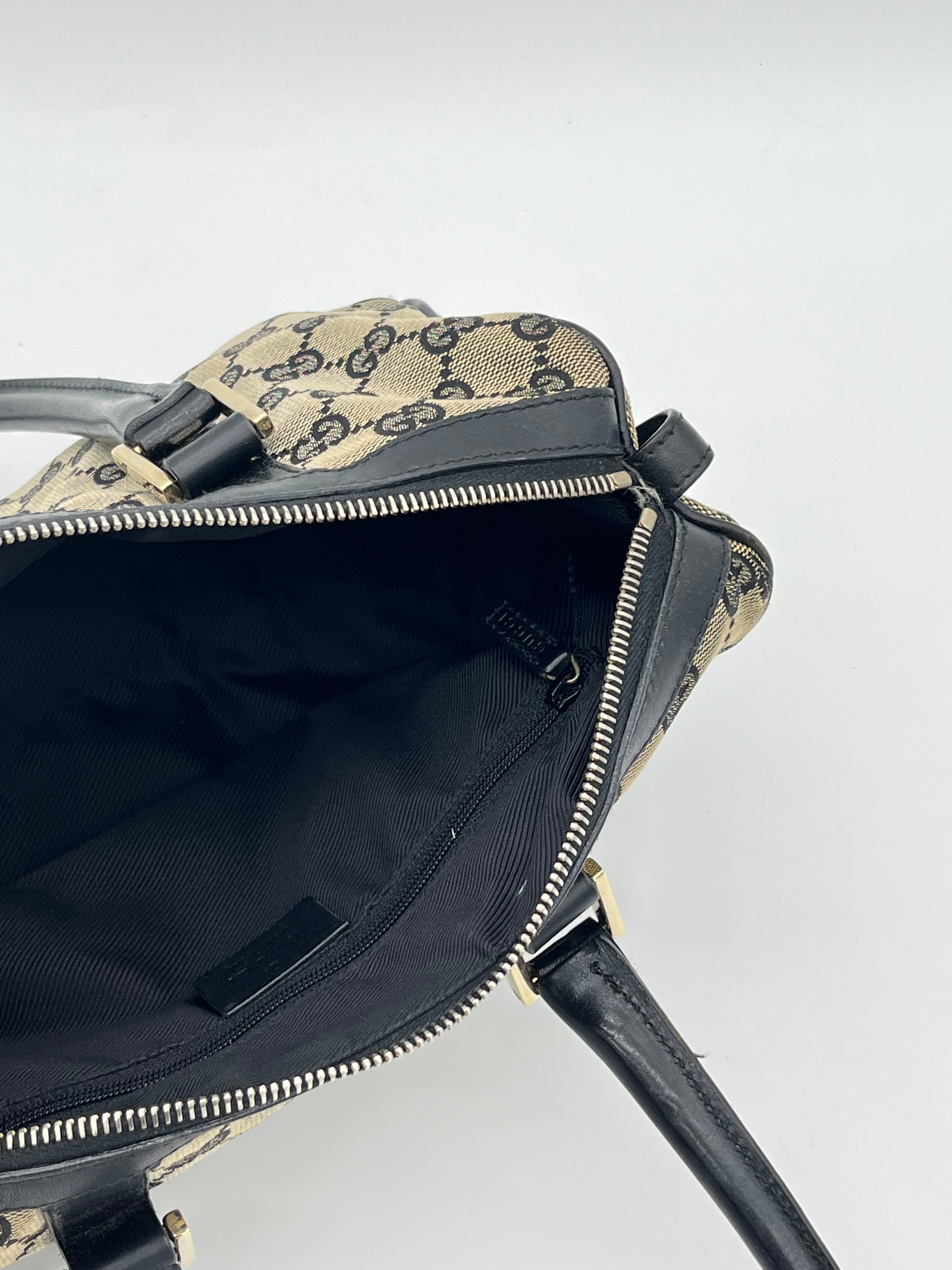Gucci Boston